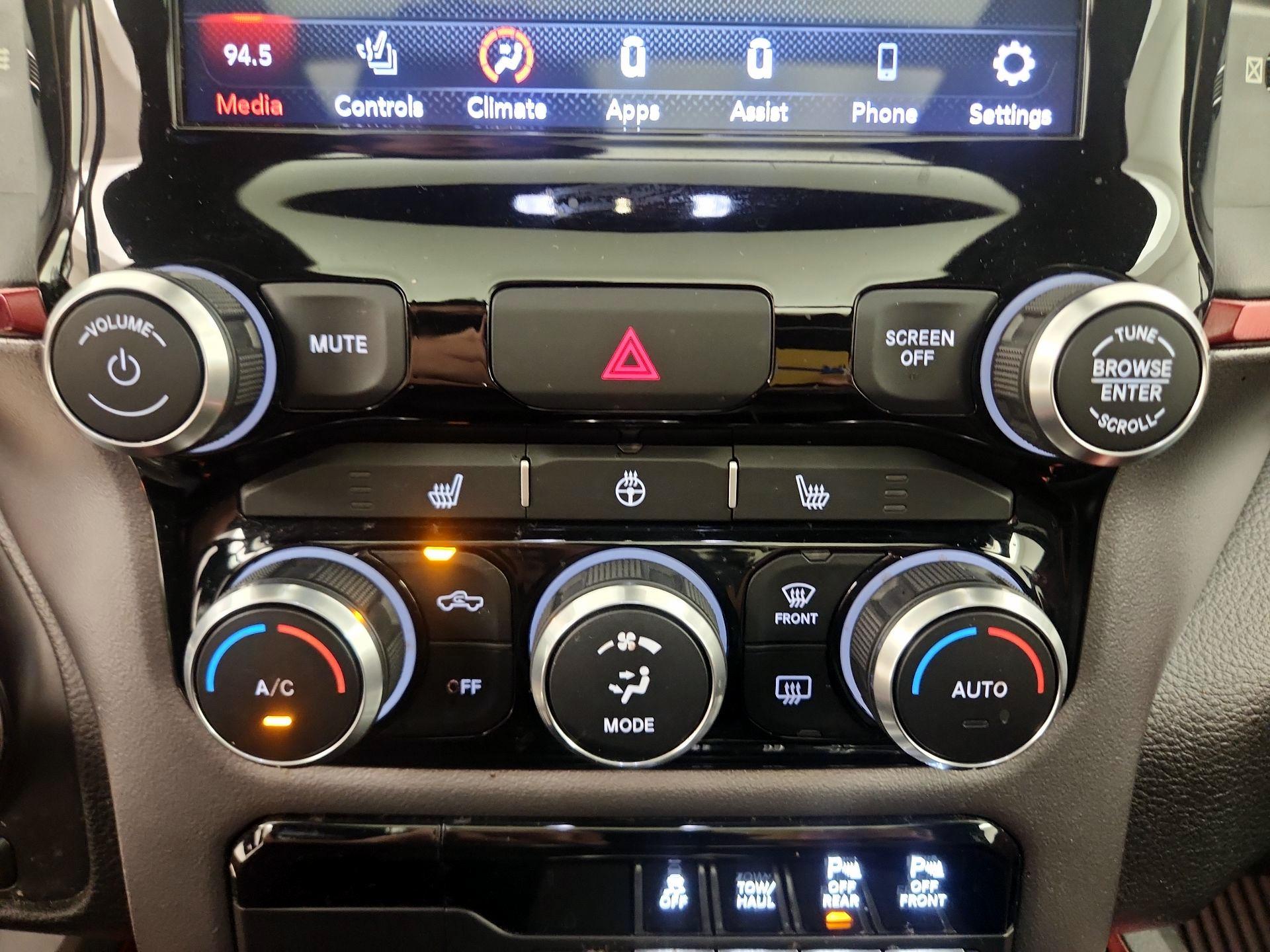 Thumbnail: 2019 RAM 1500 - 14