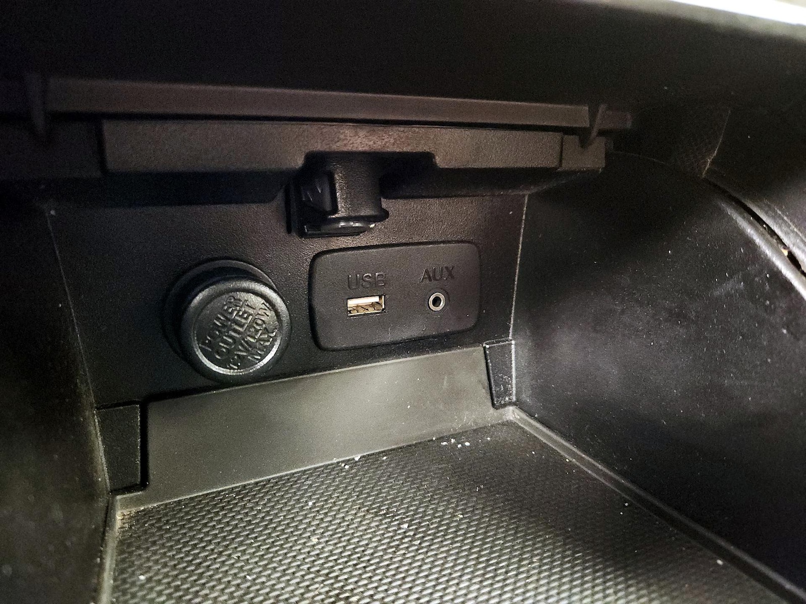2017 Subaru Outback Base - Photo 10