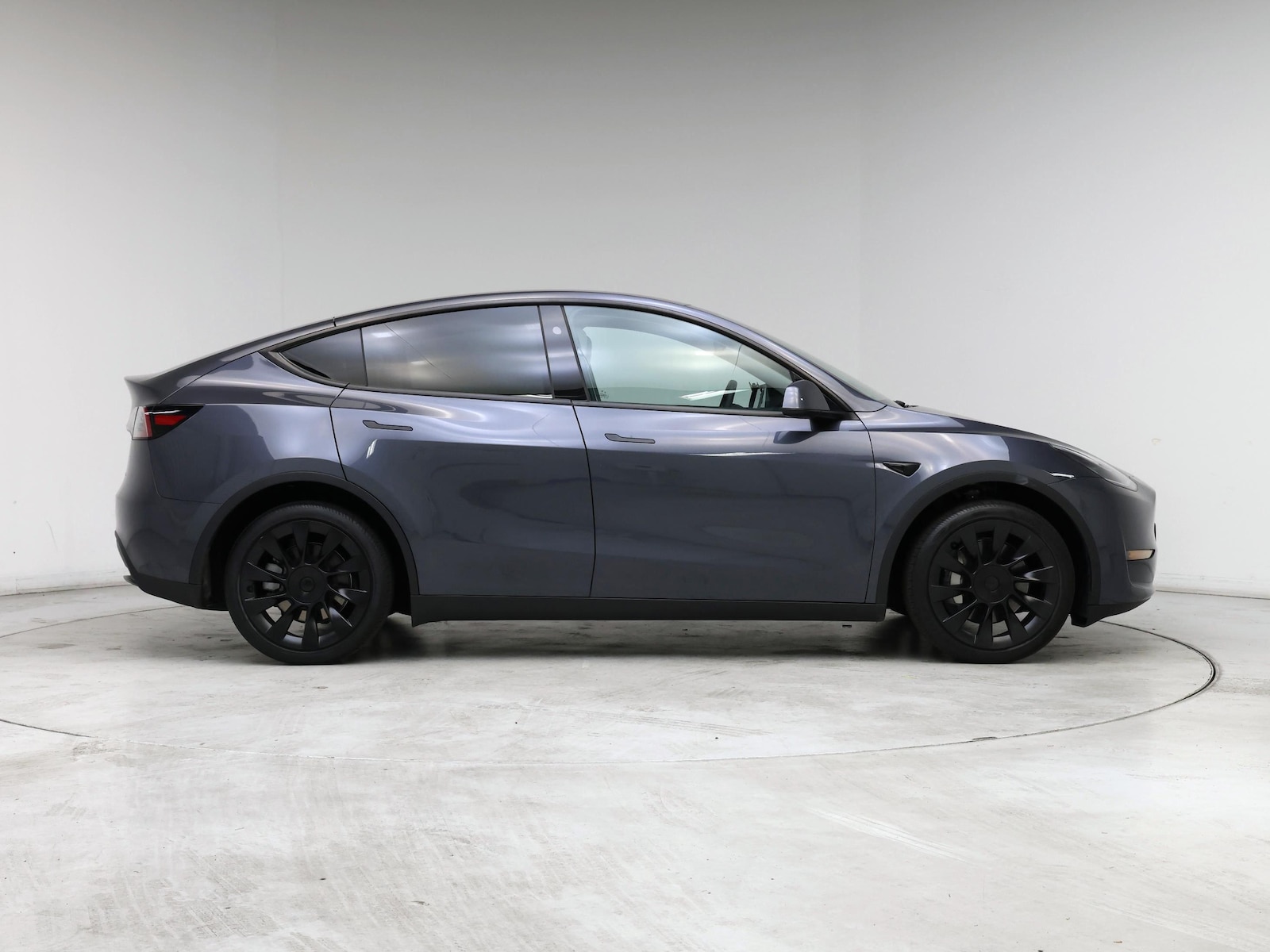 2023 Tesla Model Y Long Range - Photo 8