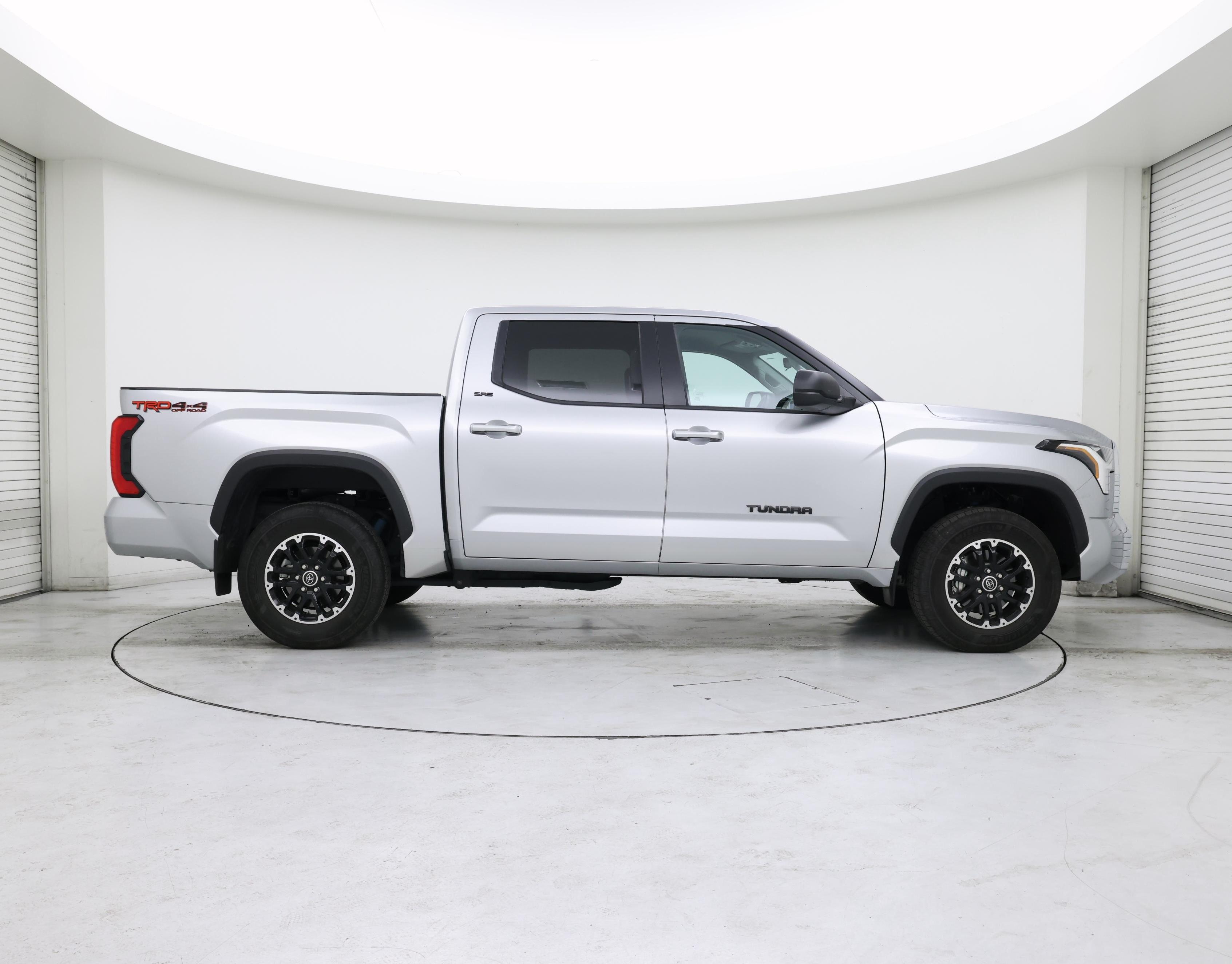 Thumbnail: 2024 Toyota Tundra - 7