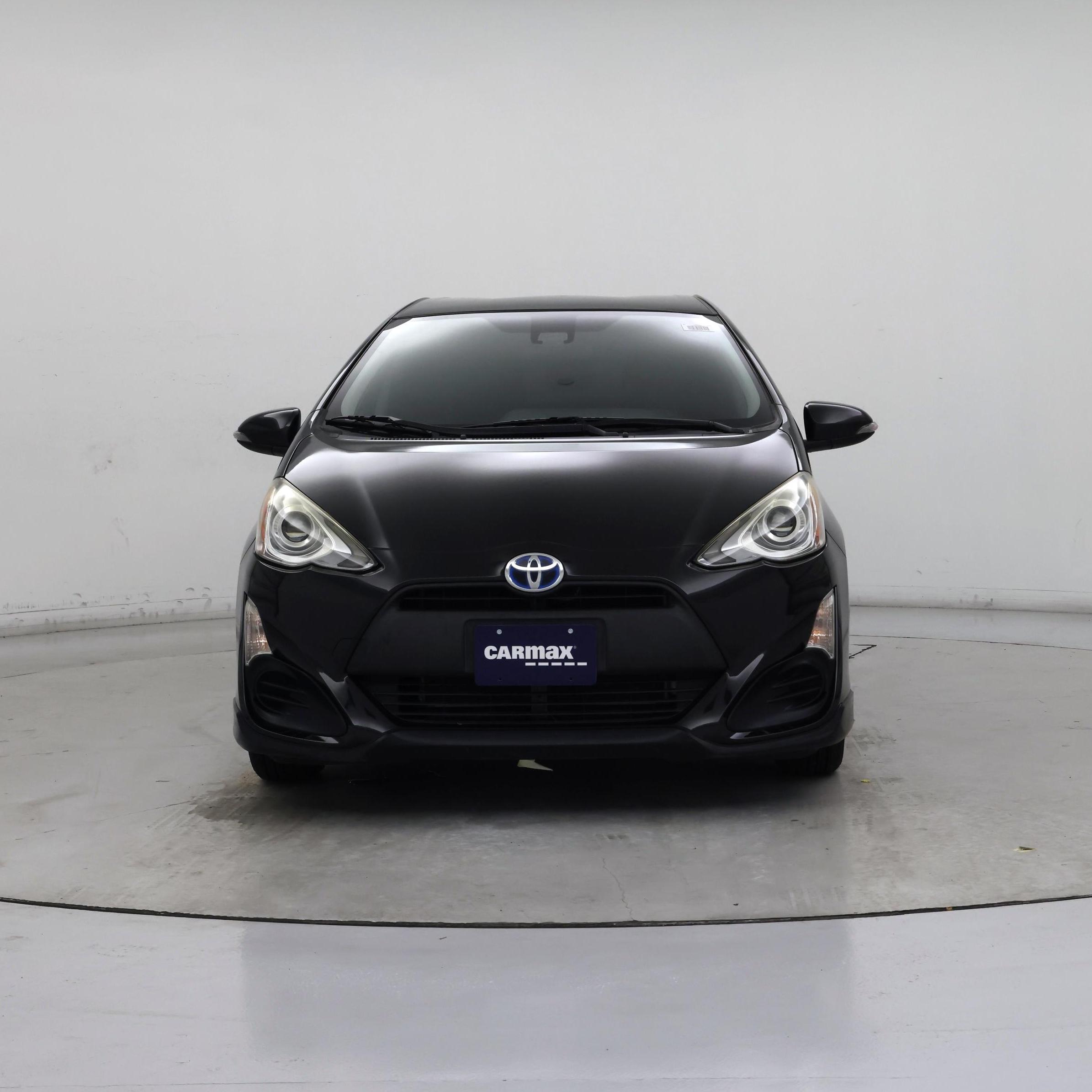 Thumbnail: 2017 Toyota Prius c - 5