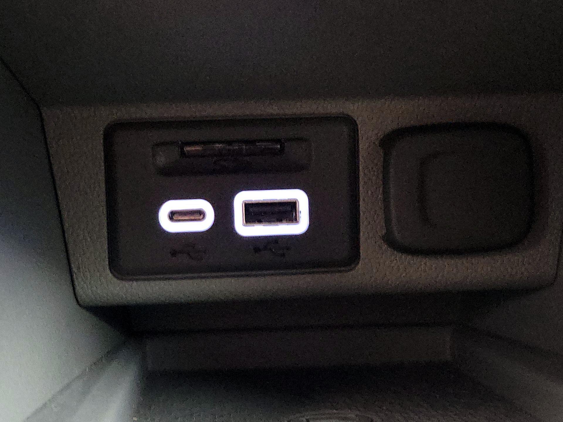 Thumbnail: 2022 Chevrolet Bolt EUV - 19