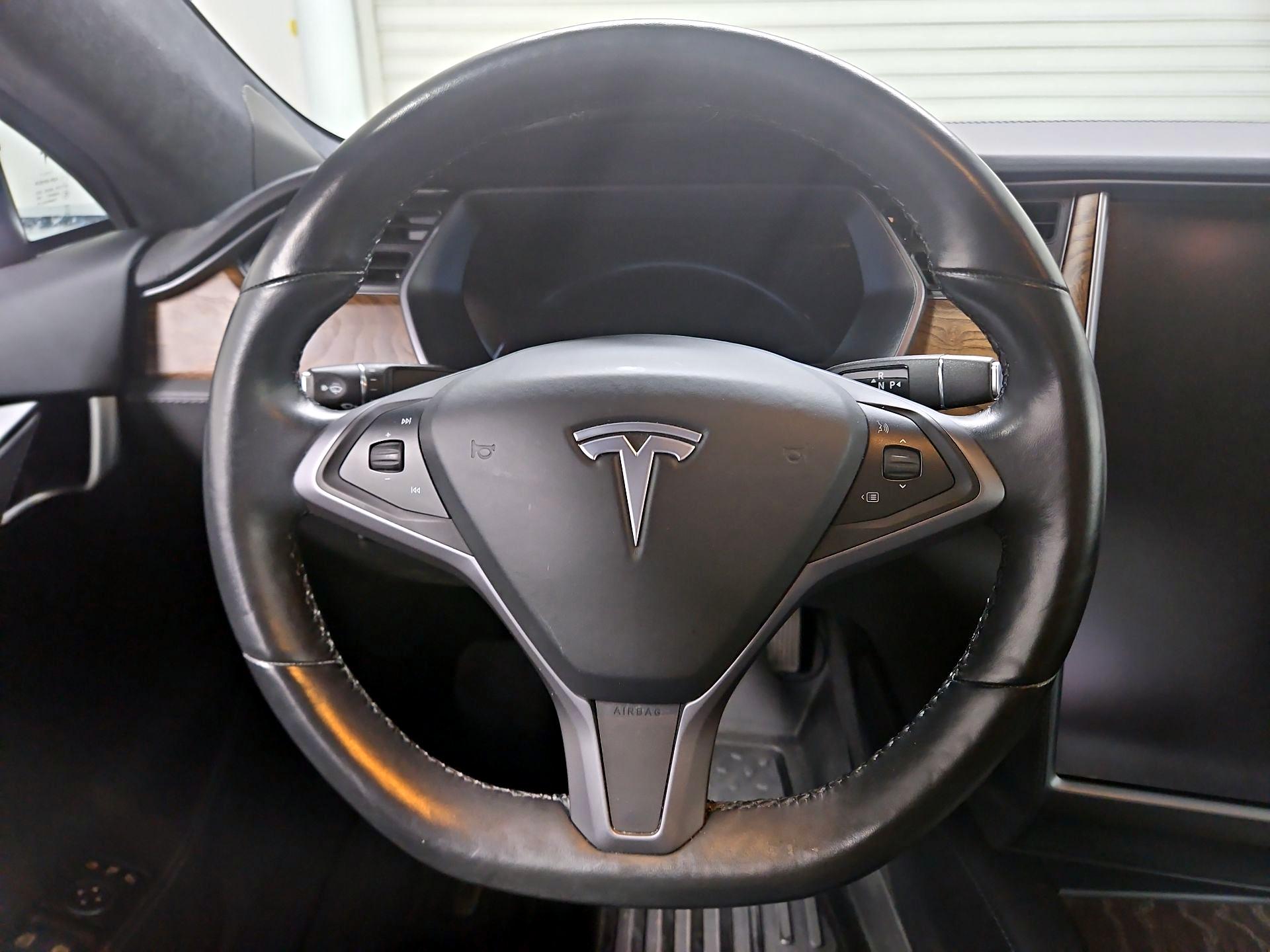 Thumbnail: 2021 Tesla Model S - 10
