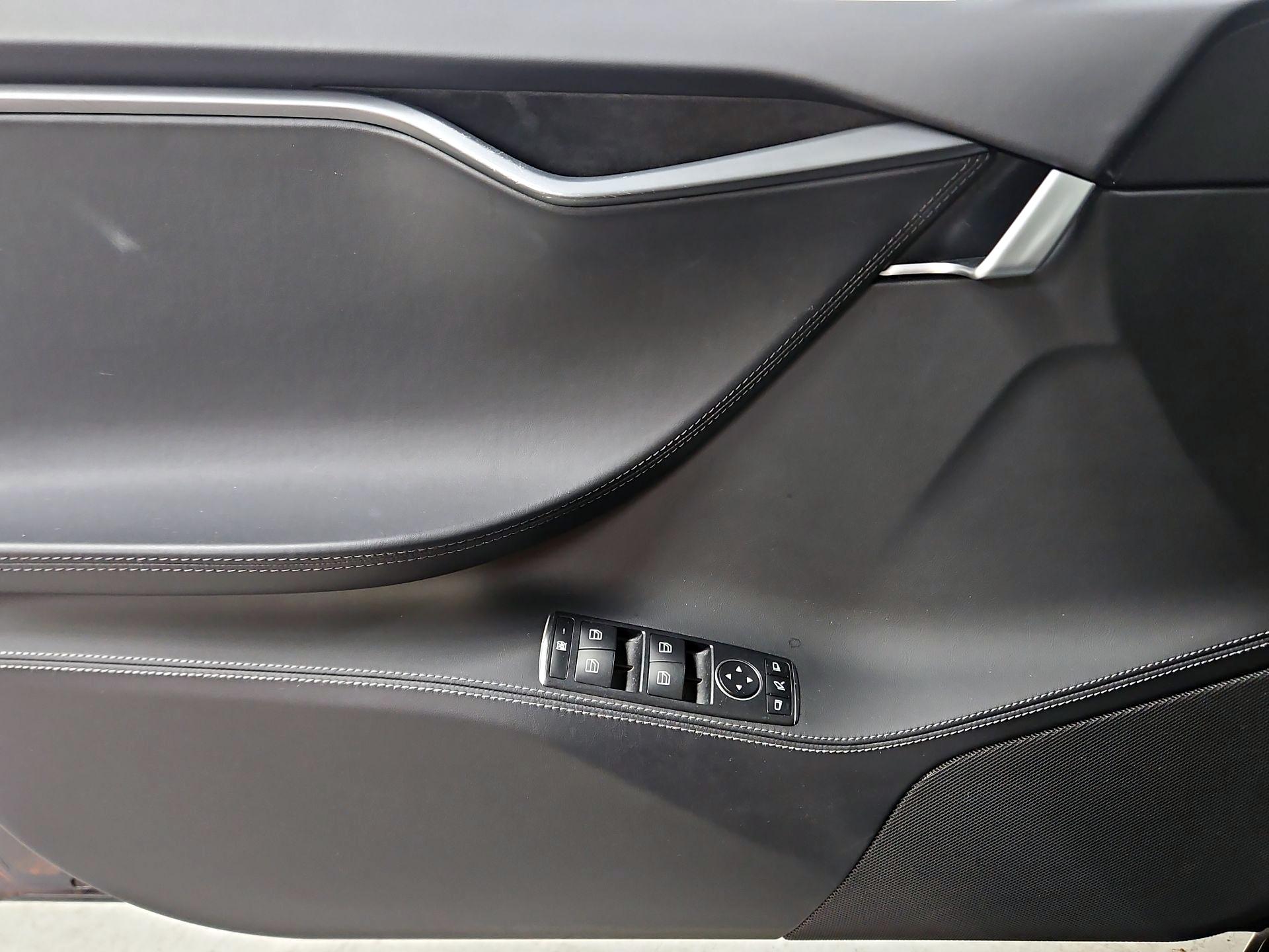 Thumbnail: 2021 Tesla Model S - 12