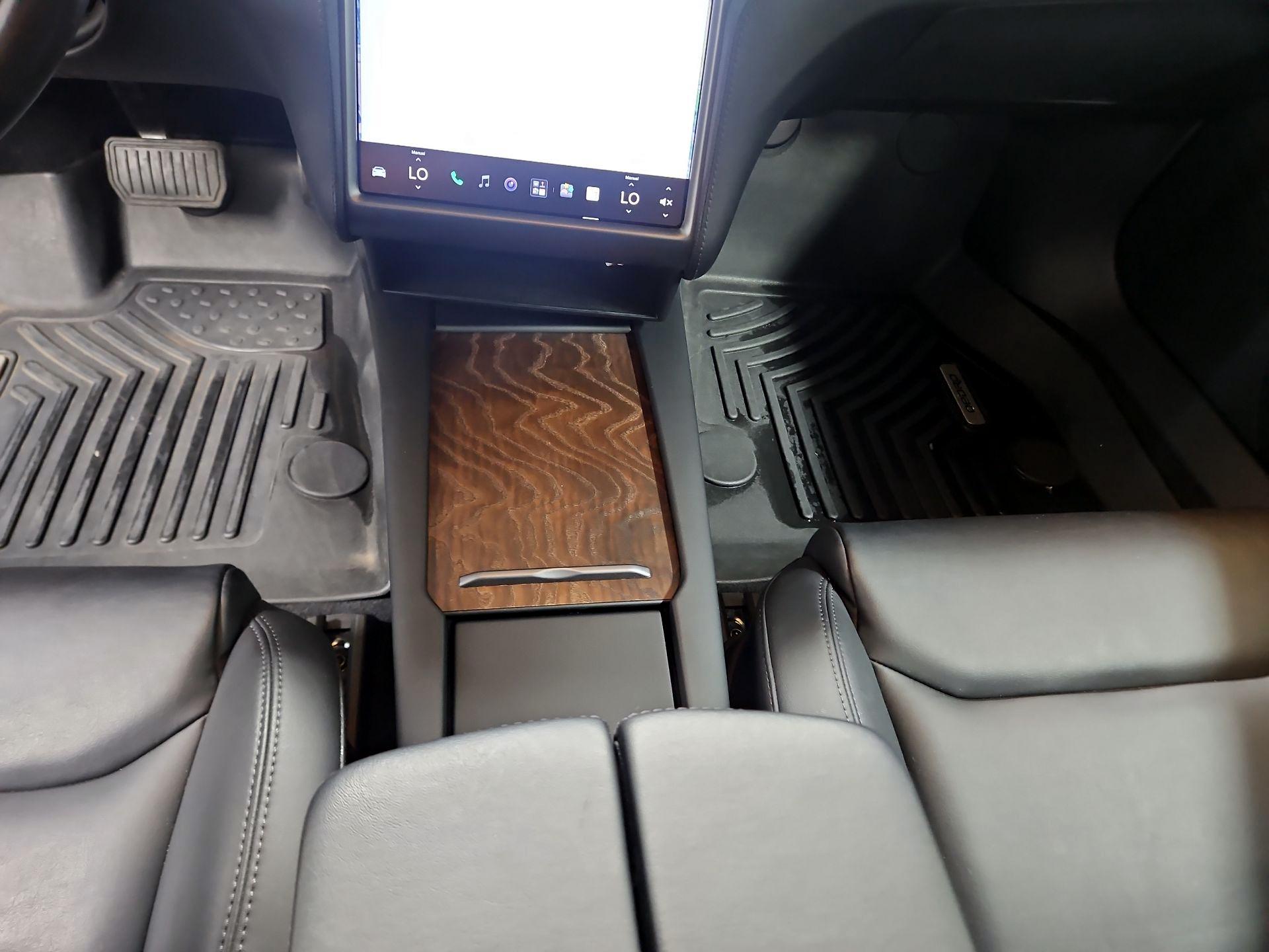 Thumbnail: 2021 Tesla Model S - 17