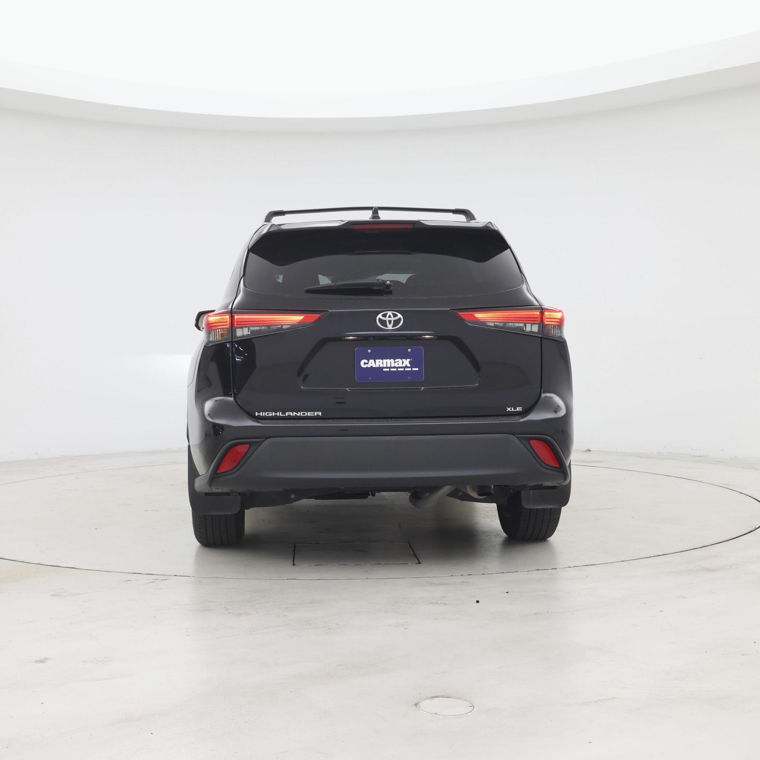 Thumbnail: 2023 Toyota Highlander - 6