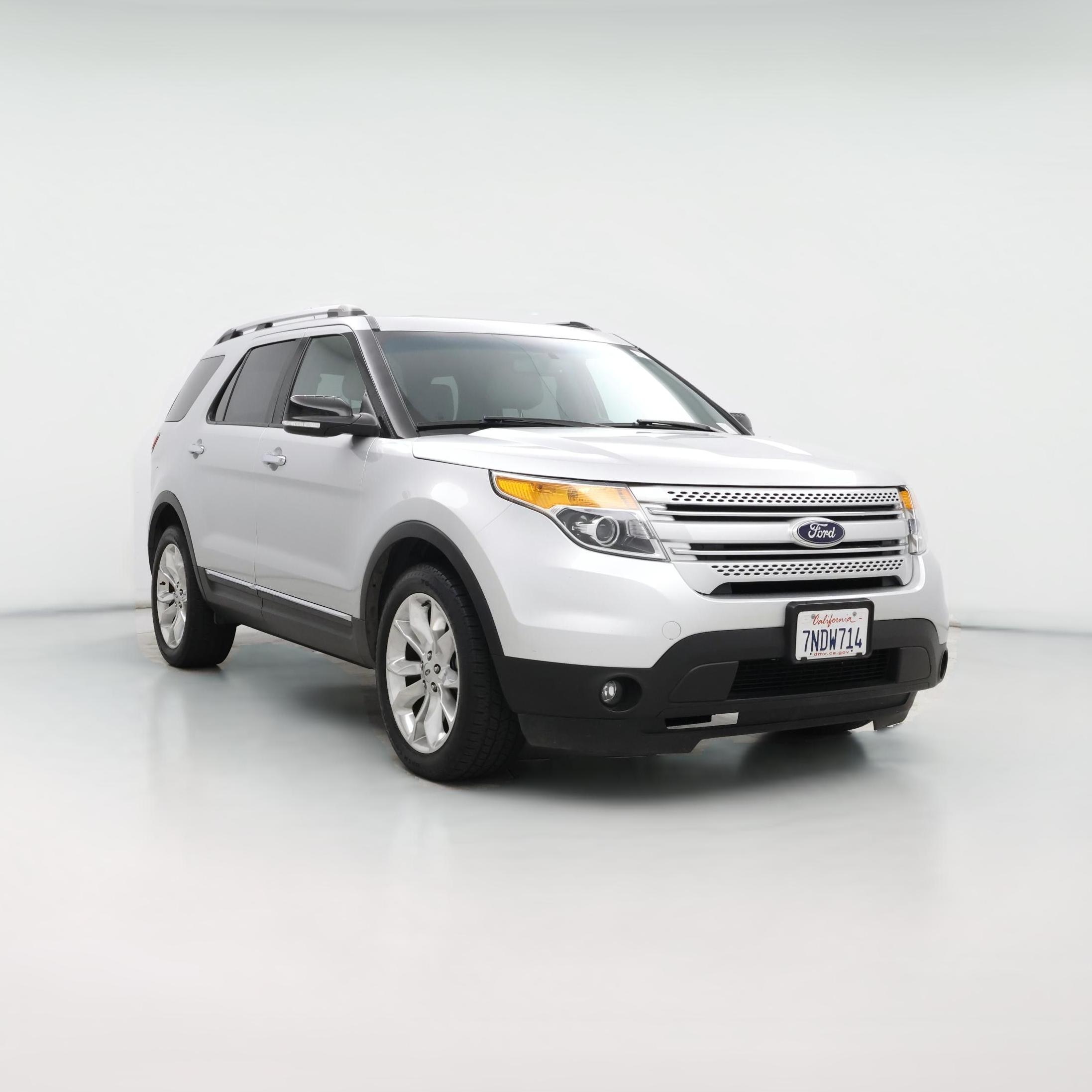 Thumbnail: 2015 Ford Explorer - 1