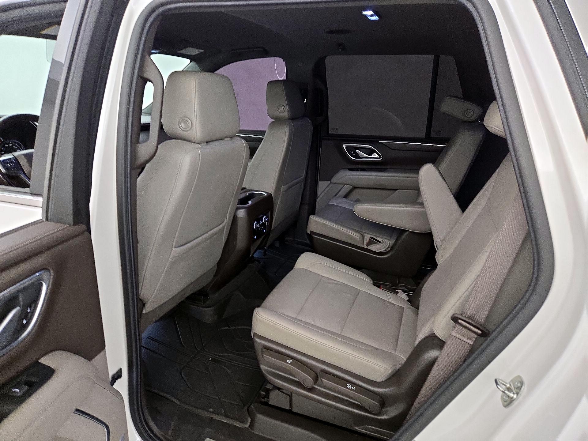 Thumbnail: 2021 Chevrolet Tahoe - 19