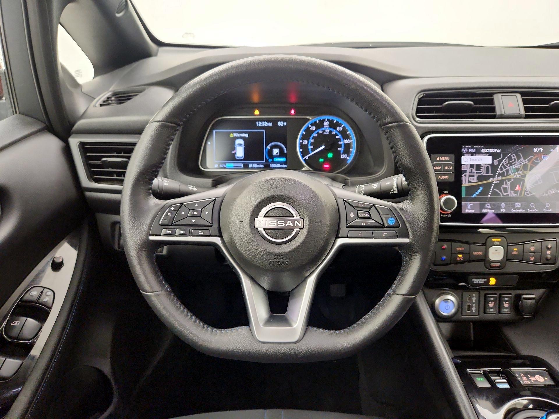 Thumbnail: 2023 Nissan Leaf - 10