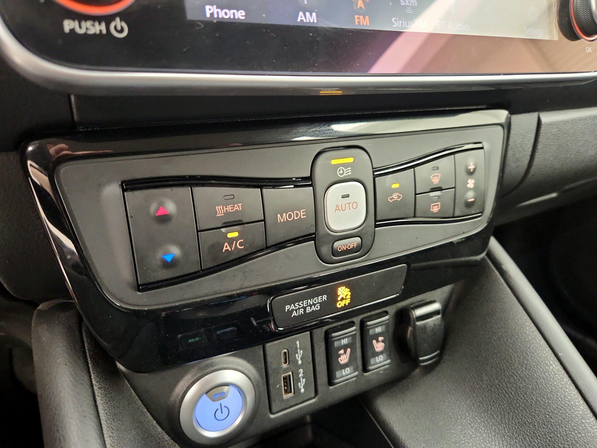 Thumbnail: 2023 Nissan Leaf - 17