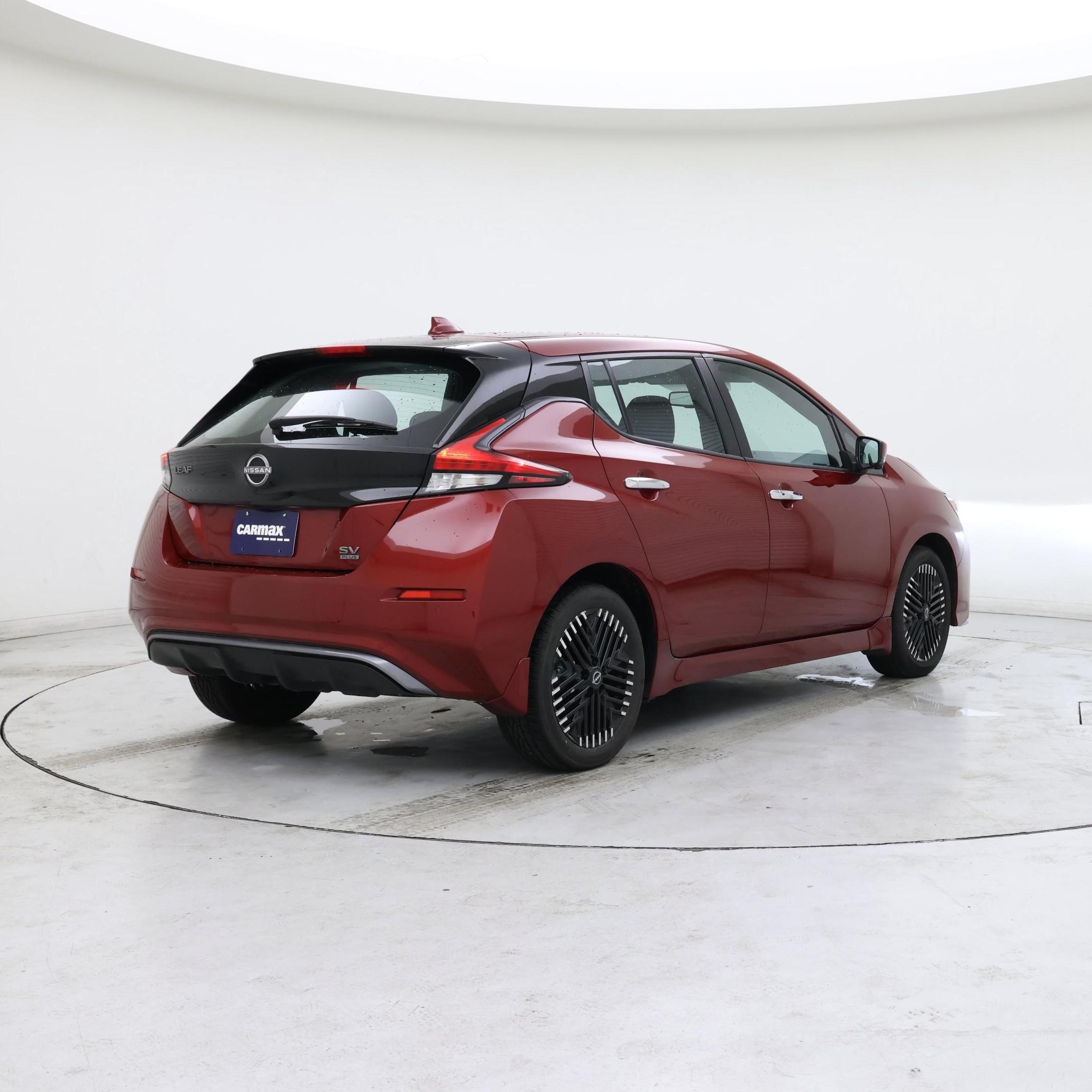 Thumbnail: 2023 Nissan Leaf - 8