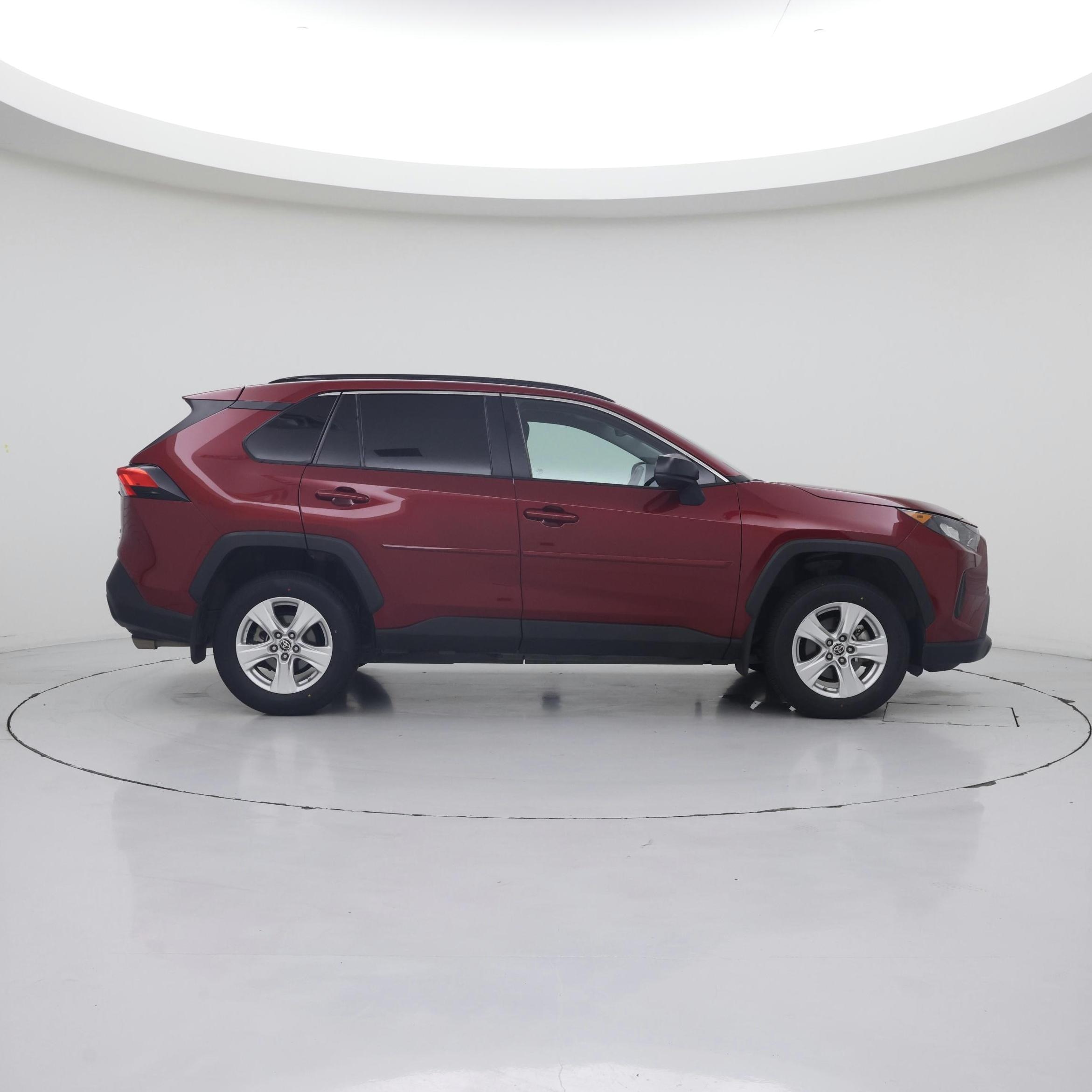 Thumbnail: 2021 Toyota RAV4 - 7