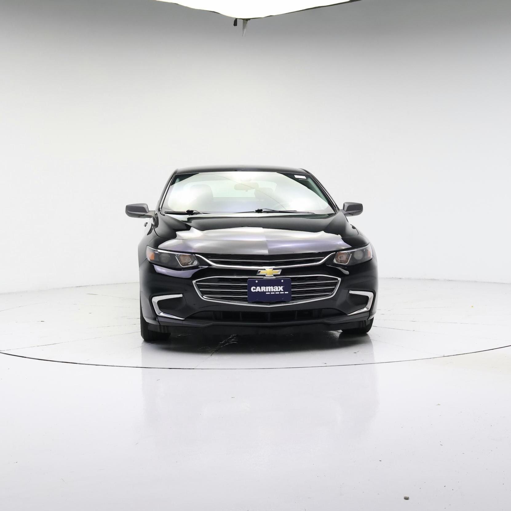 Thumbnail: 2017 Chevrolet Malibu - 5