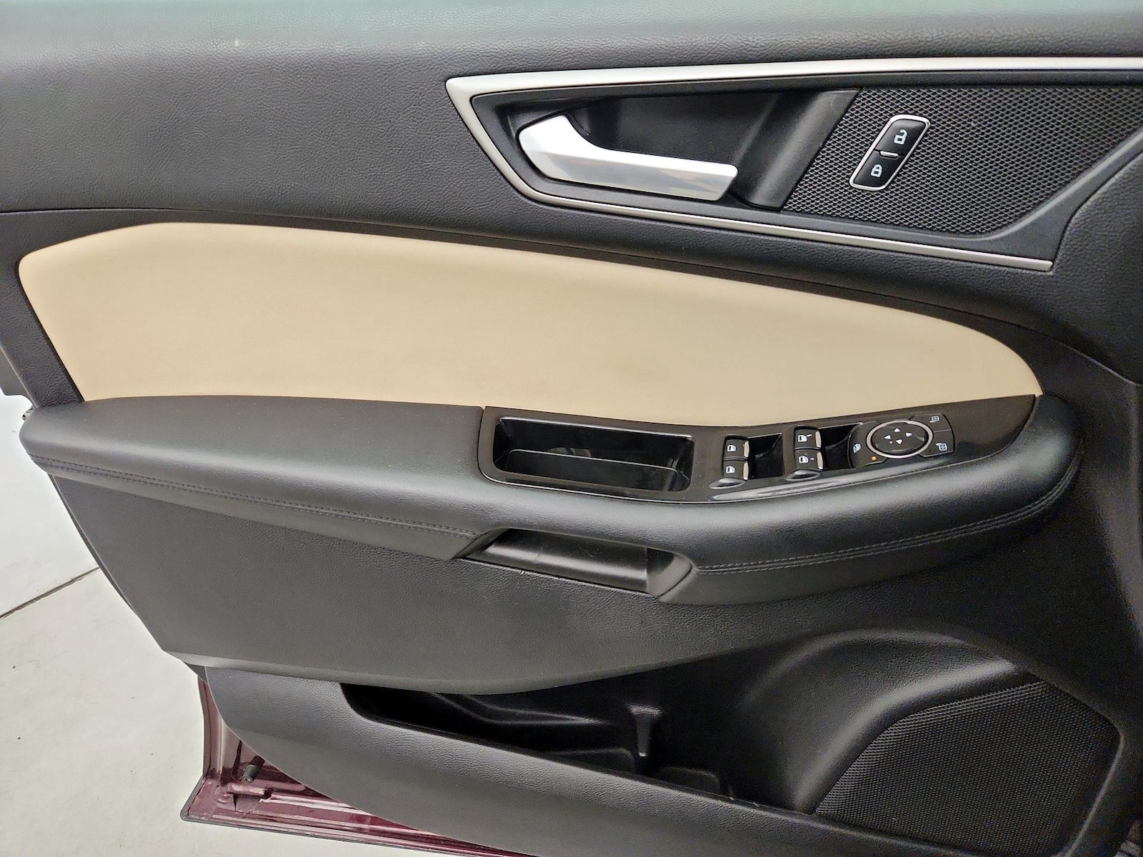 2017 Ford Edge SEL - Photo 13