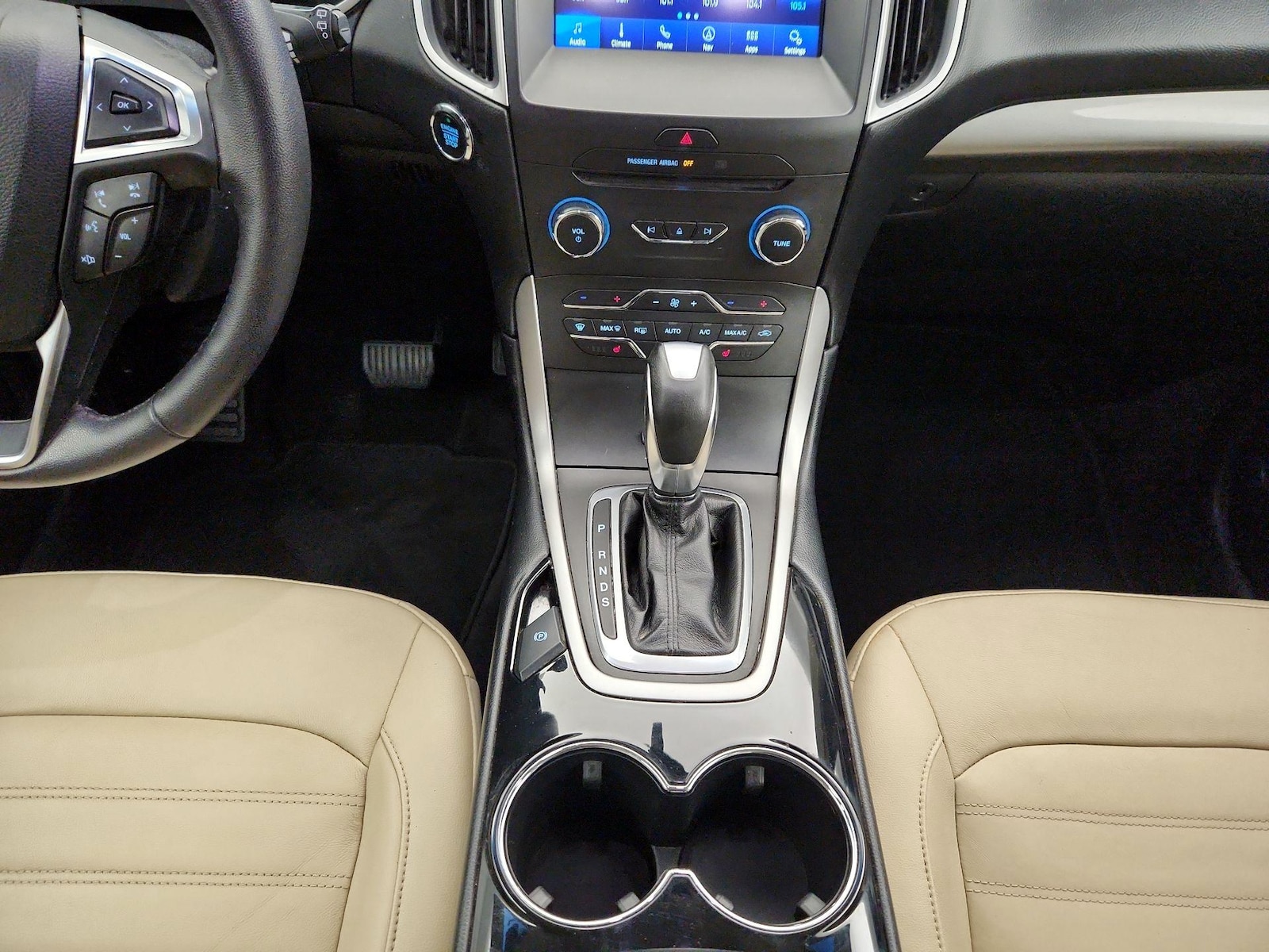2017 Ford Edge SEL - Photo 19