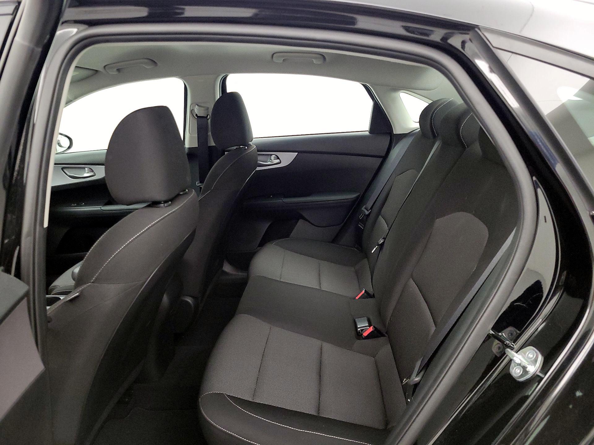 Thumbnail: 2023 Kia Forte - 19