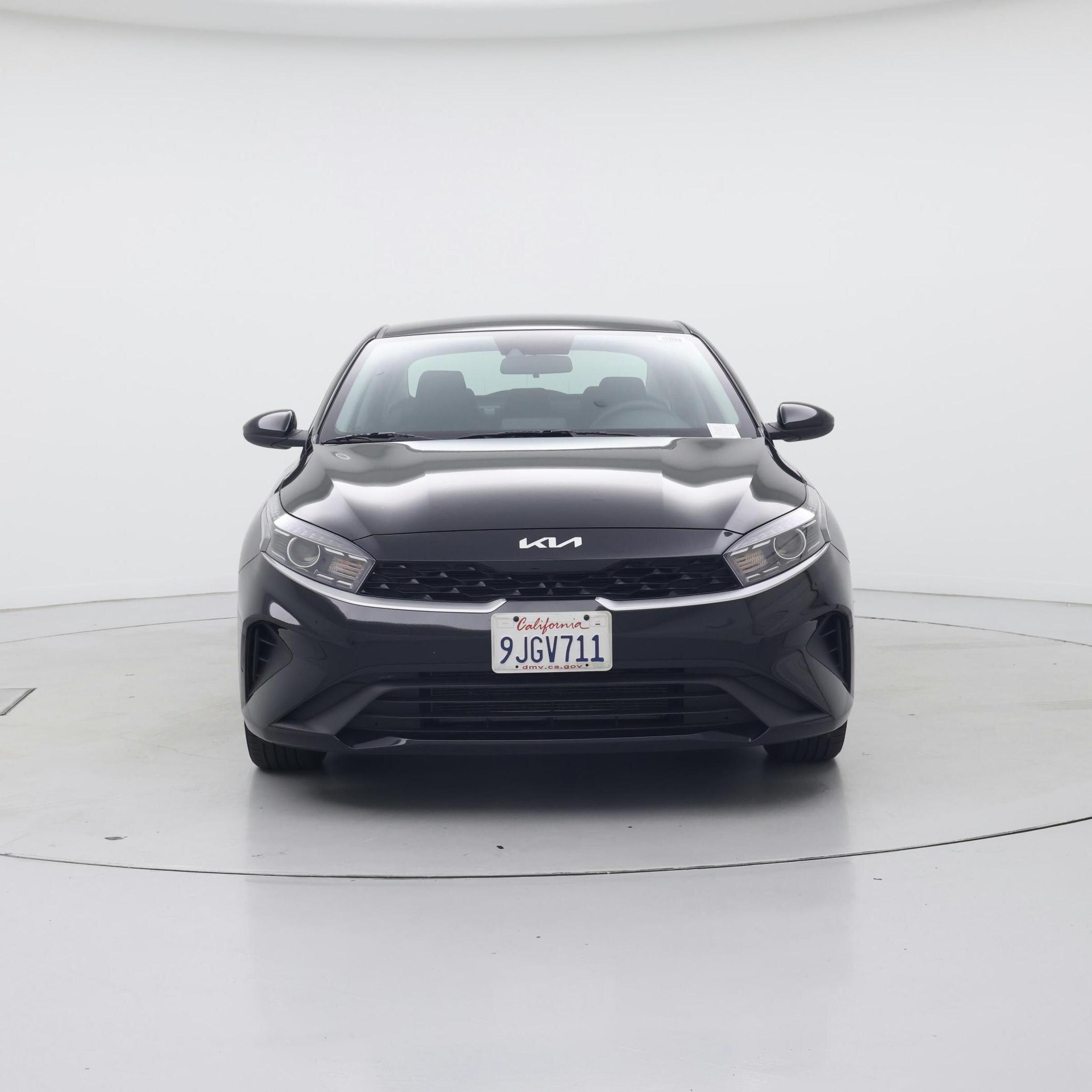 Thumbnail: 2023 Kia Forte - 5
