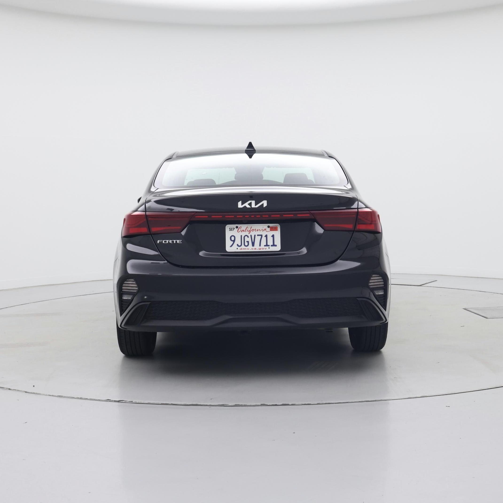 Thumbnail: 2023 Kia Forte - 6