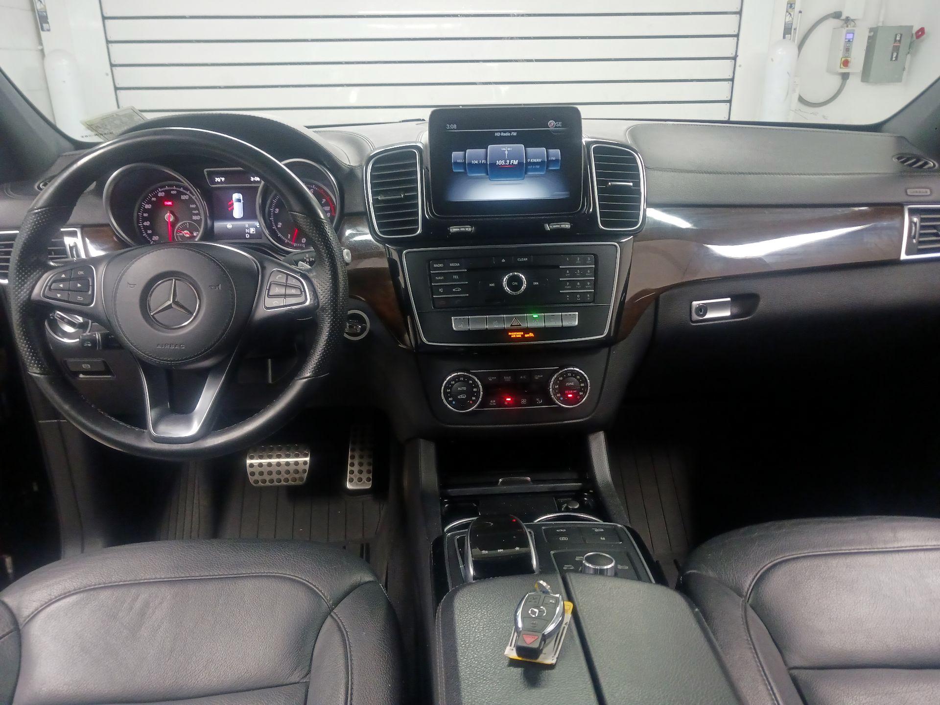 Thumbnail: 2019 Mercedes-Benz GLS - 8