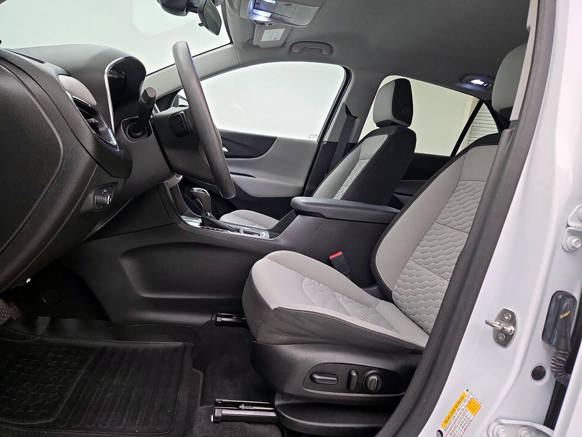 Thumbnail: 2021 Chevrolet Equinox - 11