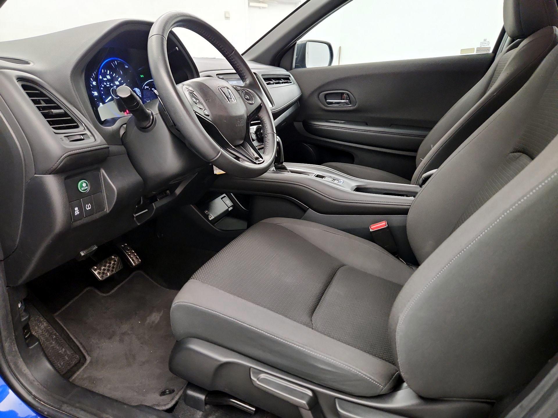 Thumbnail: 2019 Honda HR-V - 11