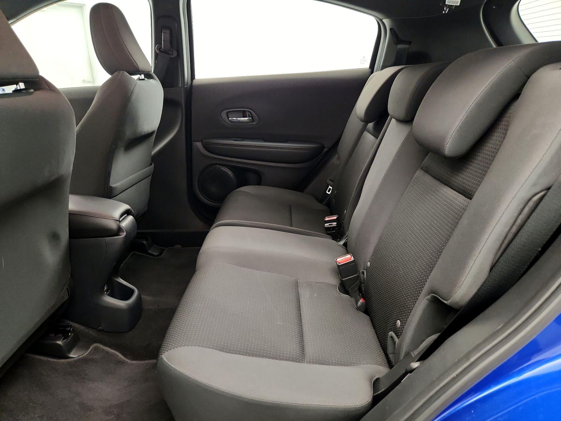 Thumbnail: 2019 Honda HR-V - 19