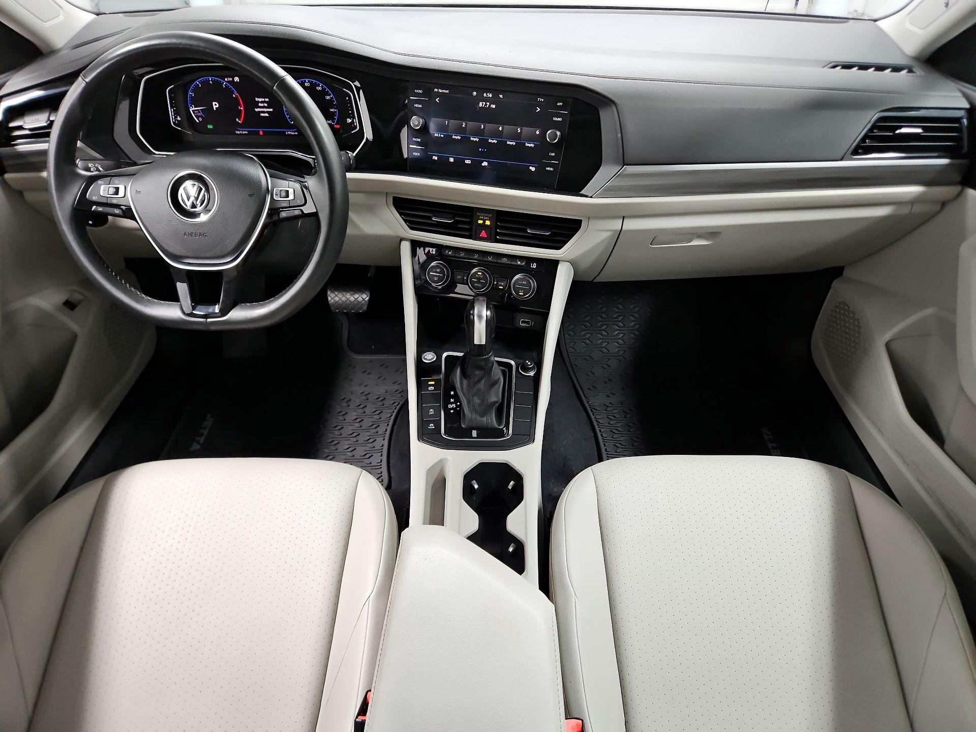 Thumbnail: 2020 Volkswagen Jetta - 9