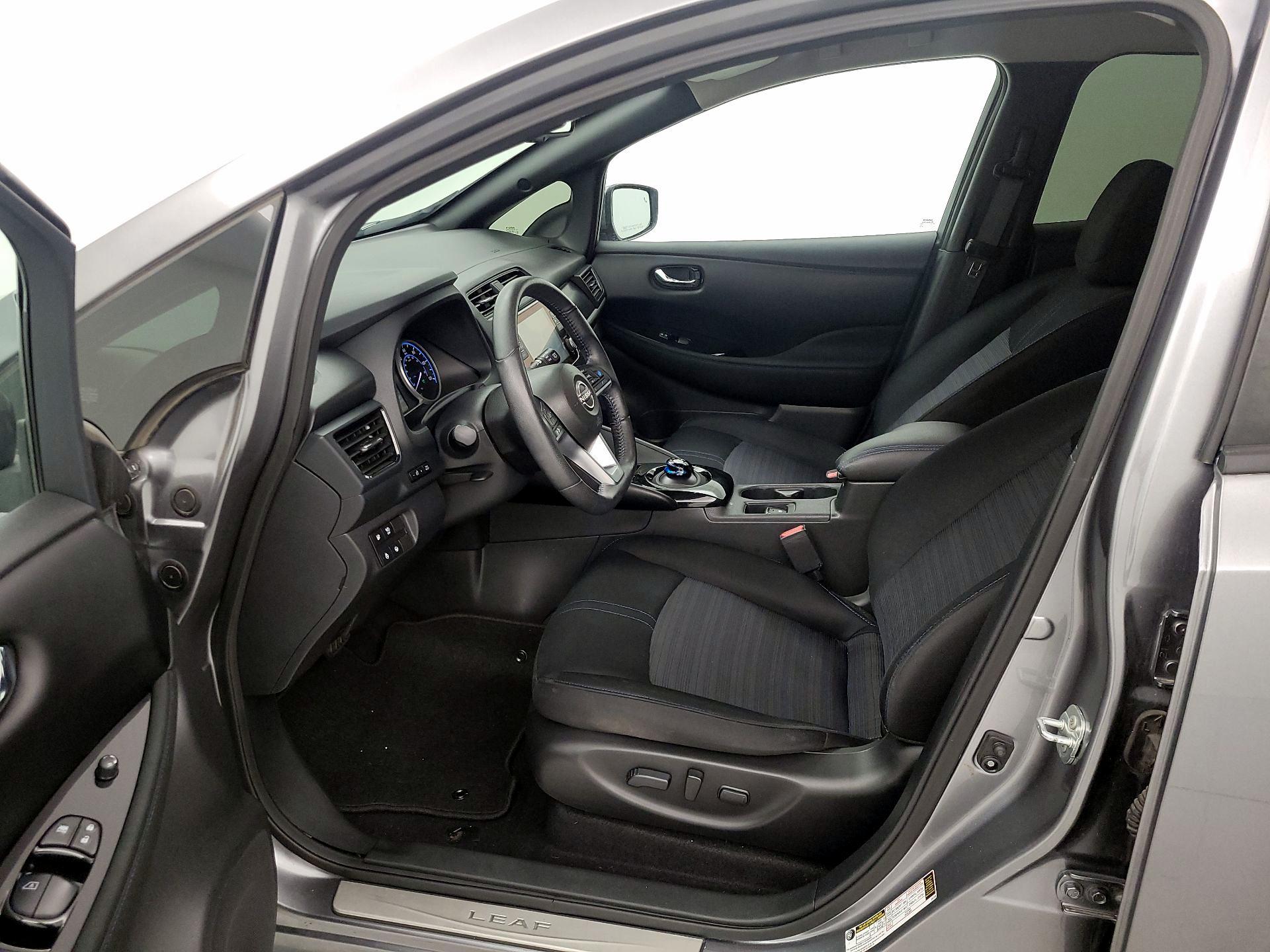 Thumbnail: 2023 Nissan Leaf - 11
