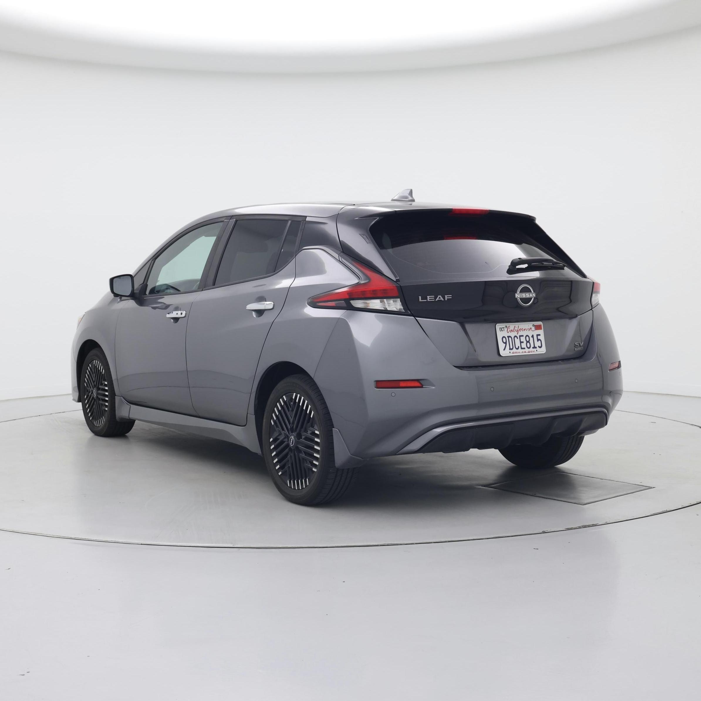Thumbnail: 2023 Nissan Leaf - 2