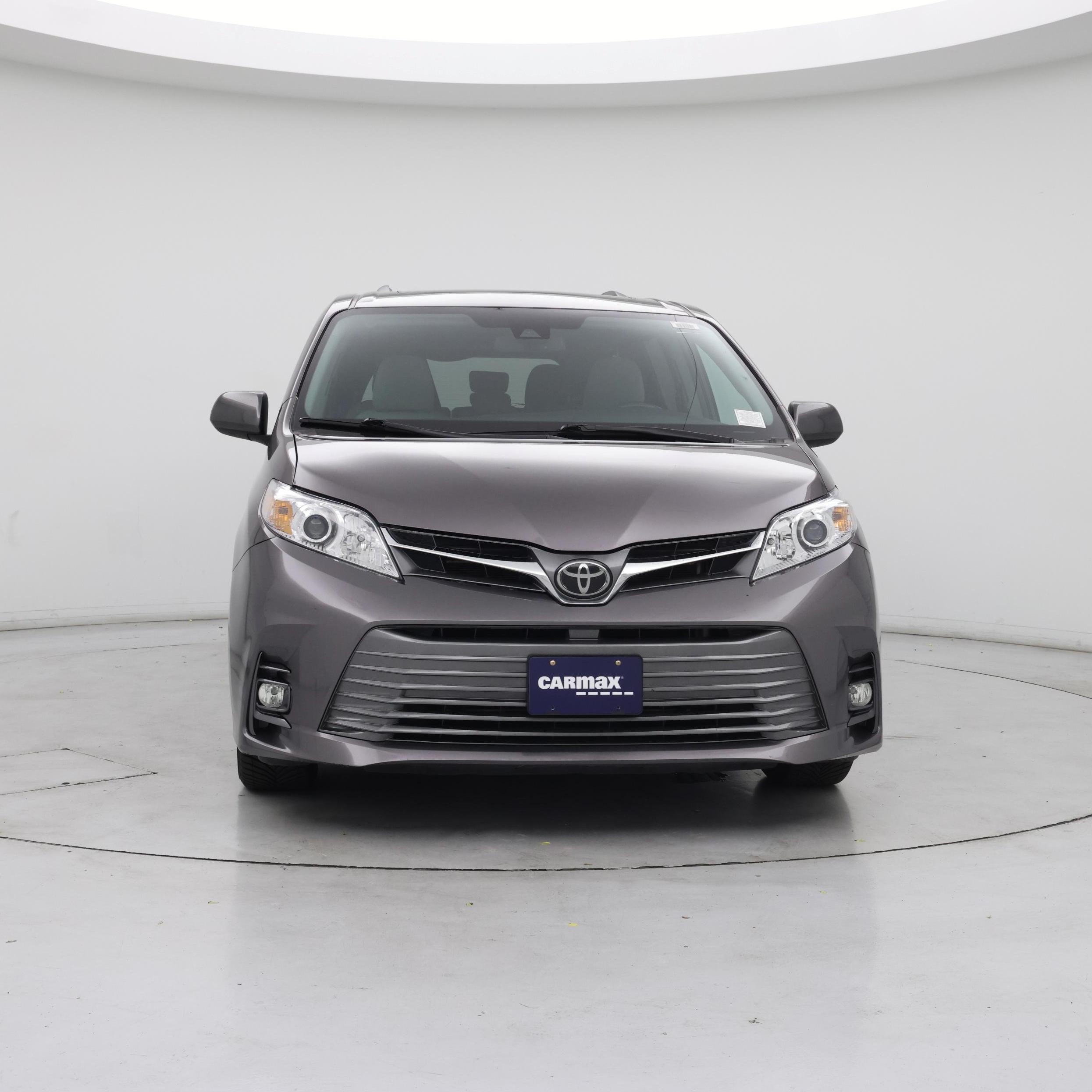 Thumbnail: 2019 Toyota Sienna - 5