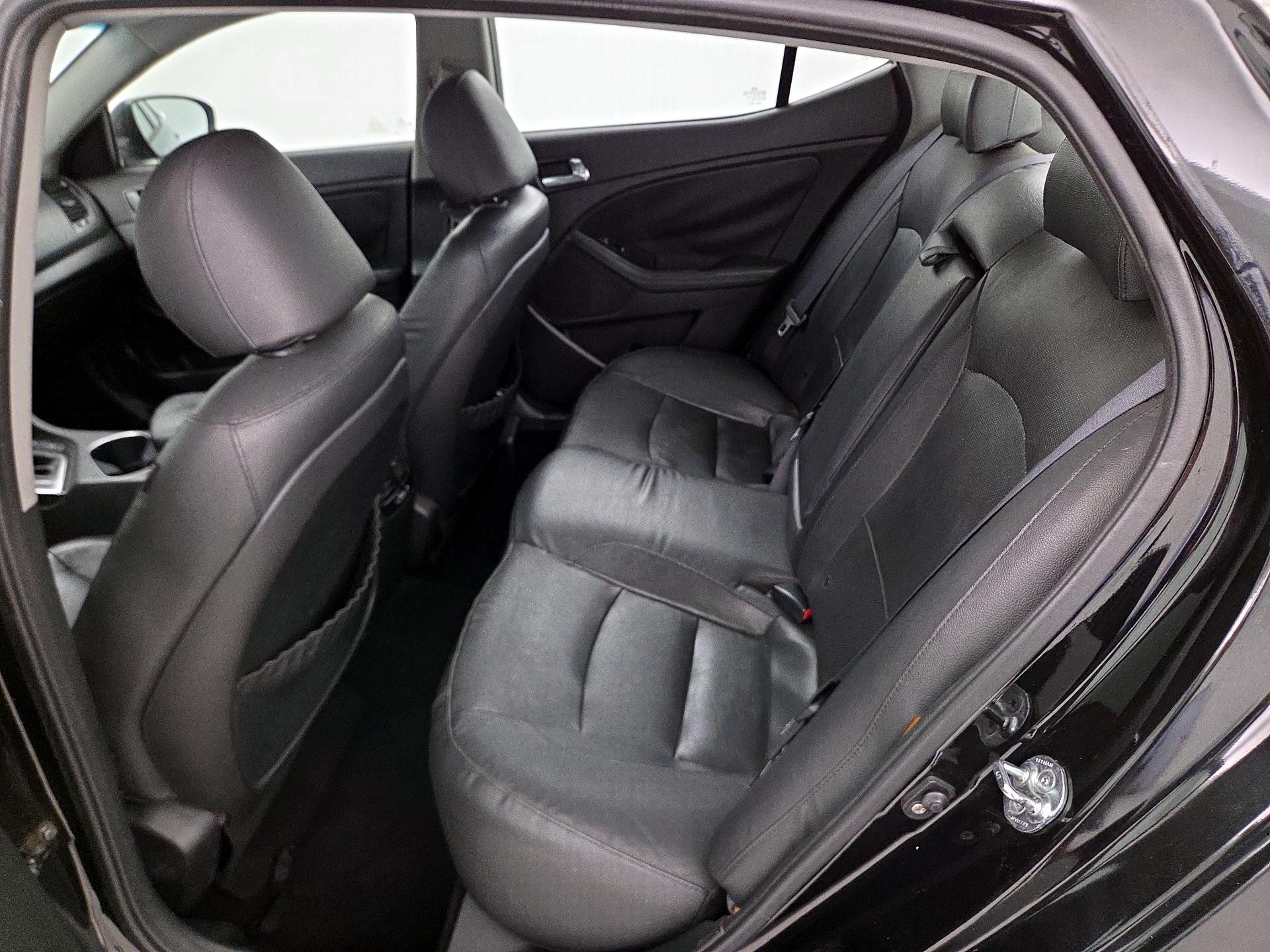 Thumbnail: 2014 Kia Optima - 20