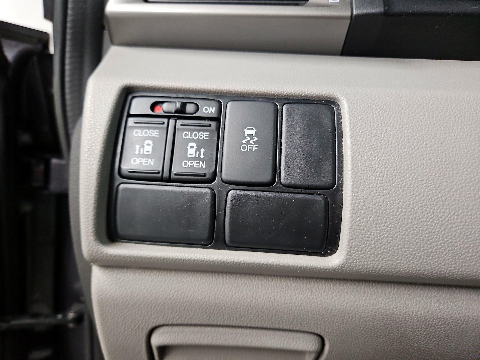 2016 Honda Odyssey EX - Photo 14