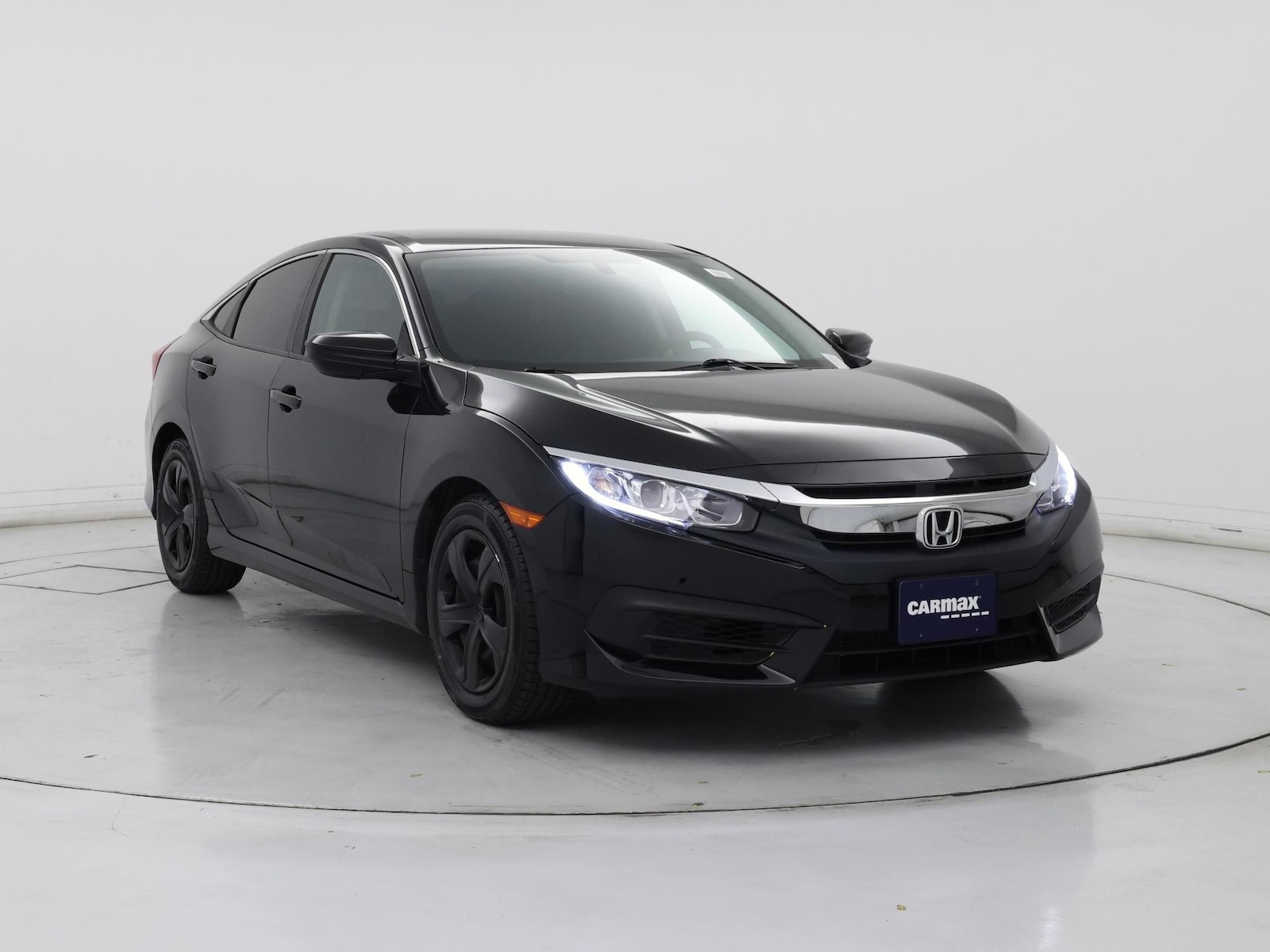 2018 Honda Civic LX - Photo 2
