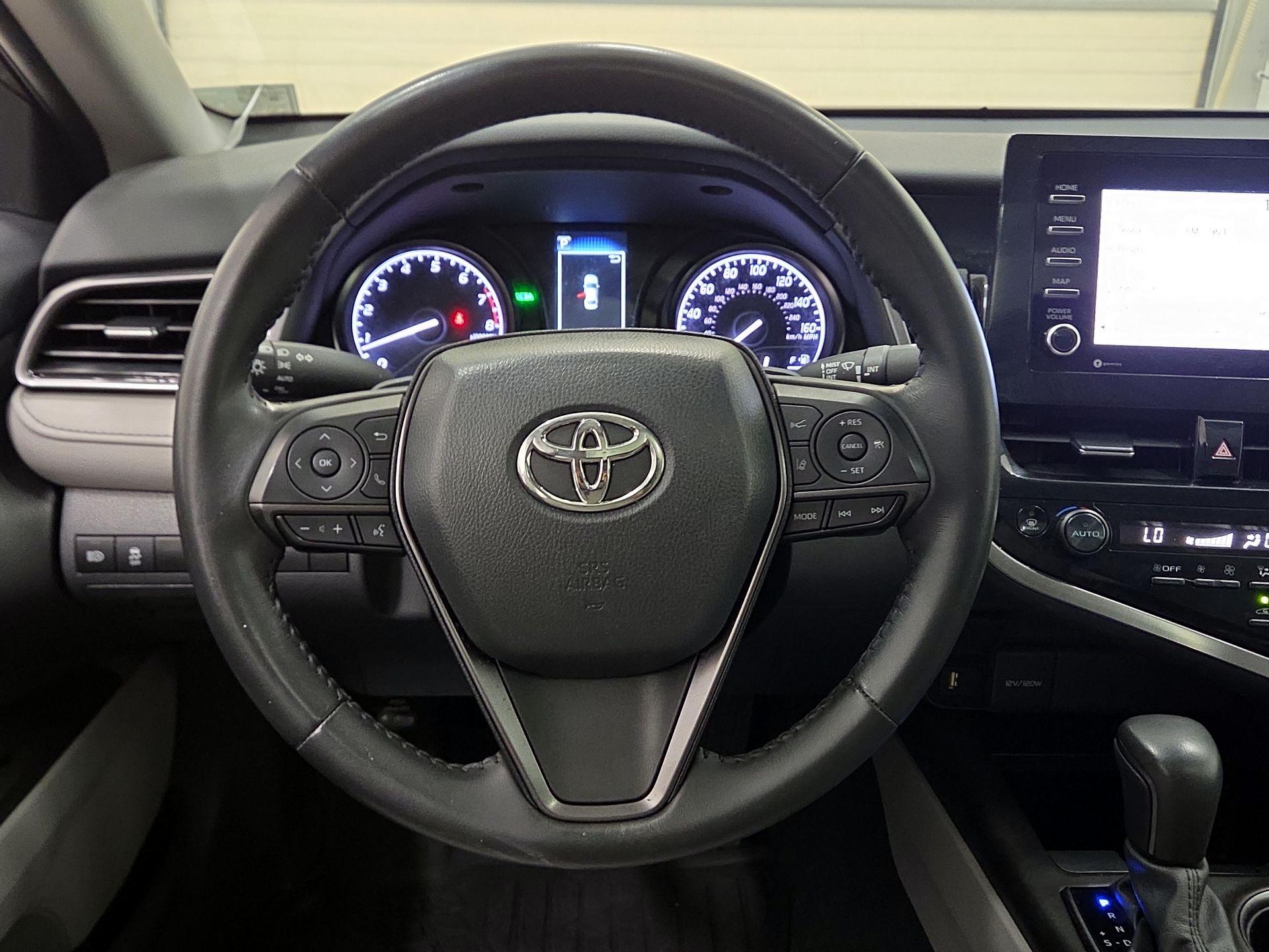 Thumbnail: 2024 Toyota Camry - 10