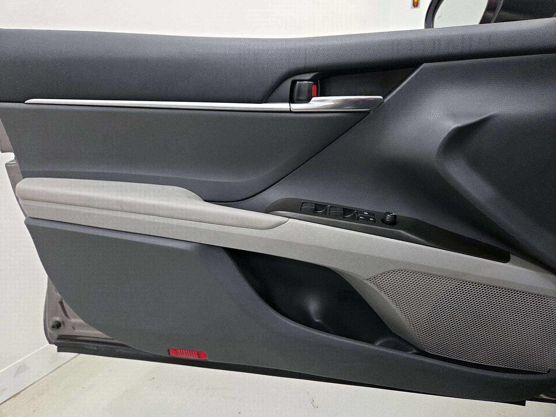 Thumbnail: 2024 Toyota Camry - 12
