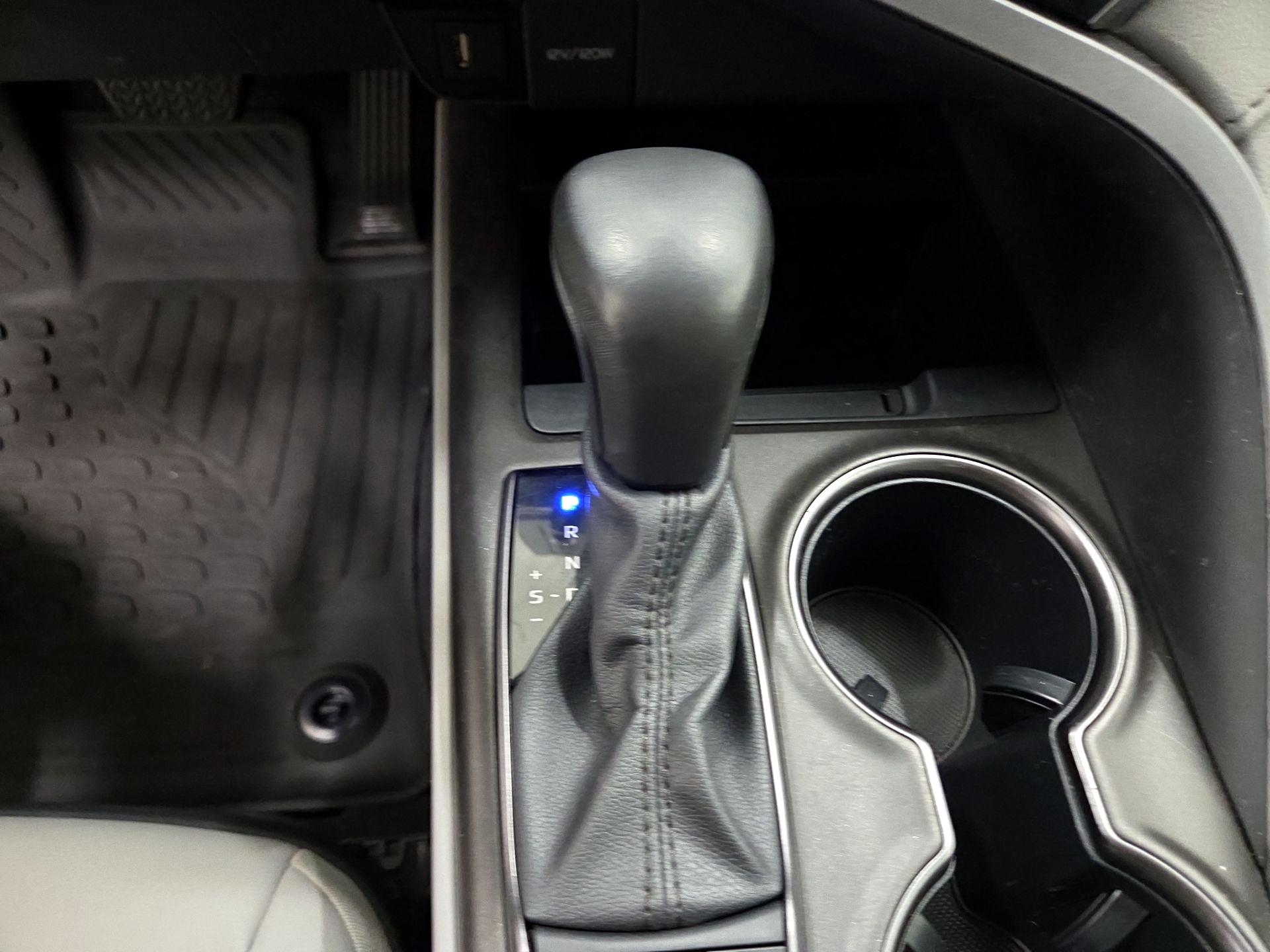 Thumbnail: 2024 Toyota Camry - 17