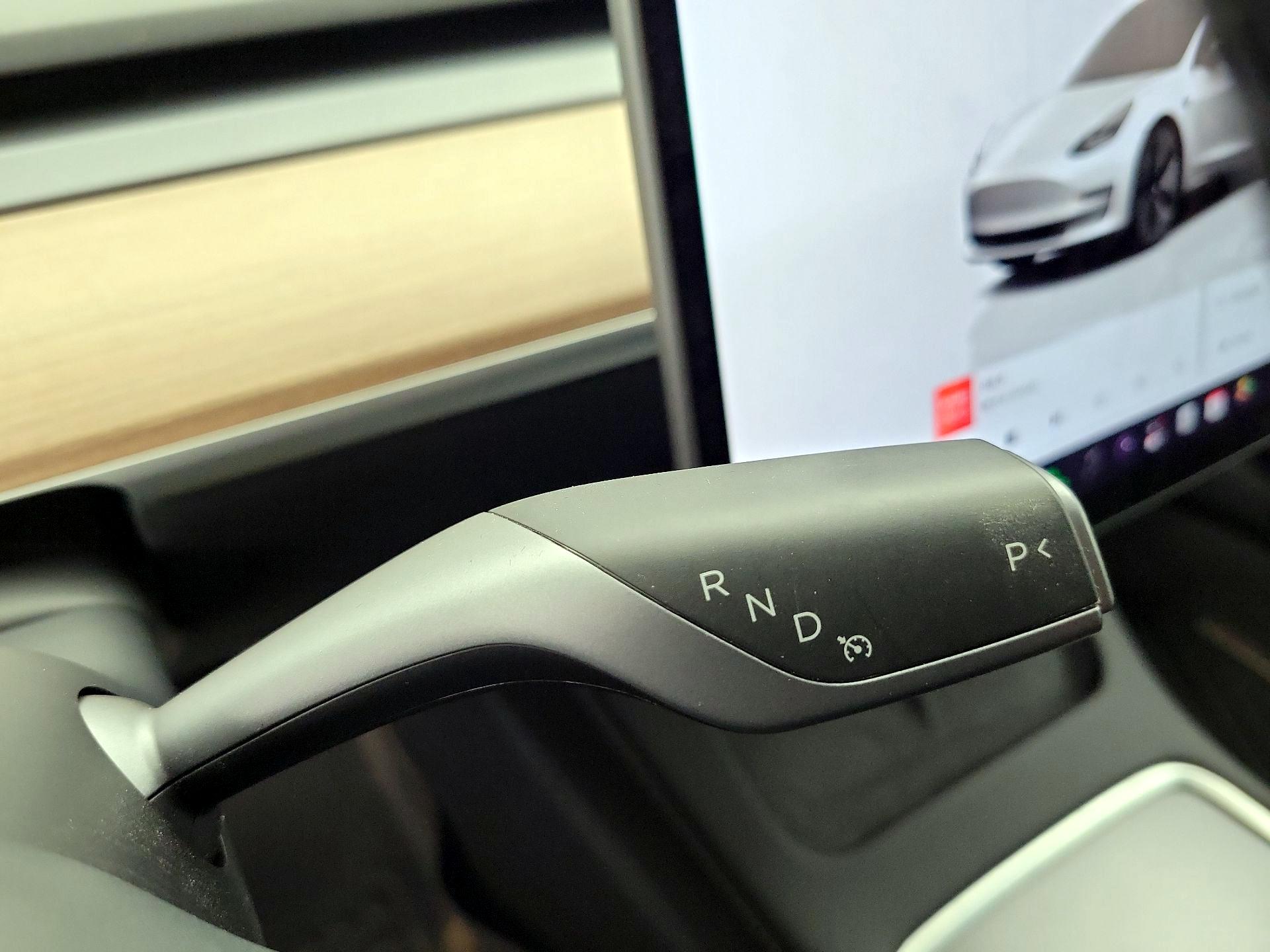 Thumbnail: 2023 Tesla Model 3 - 17