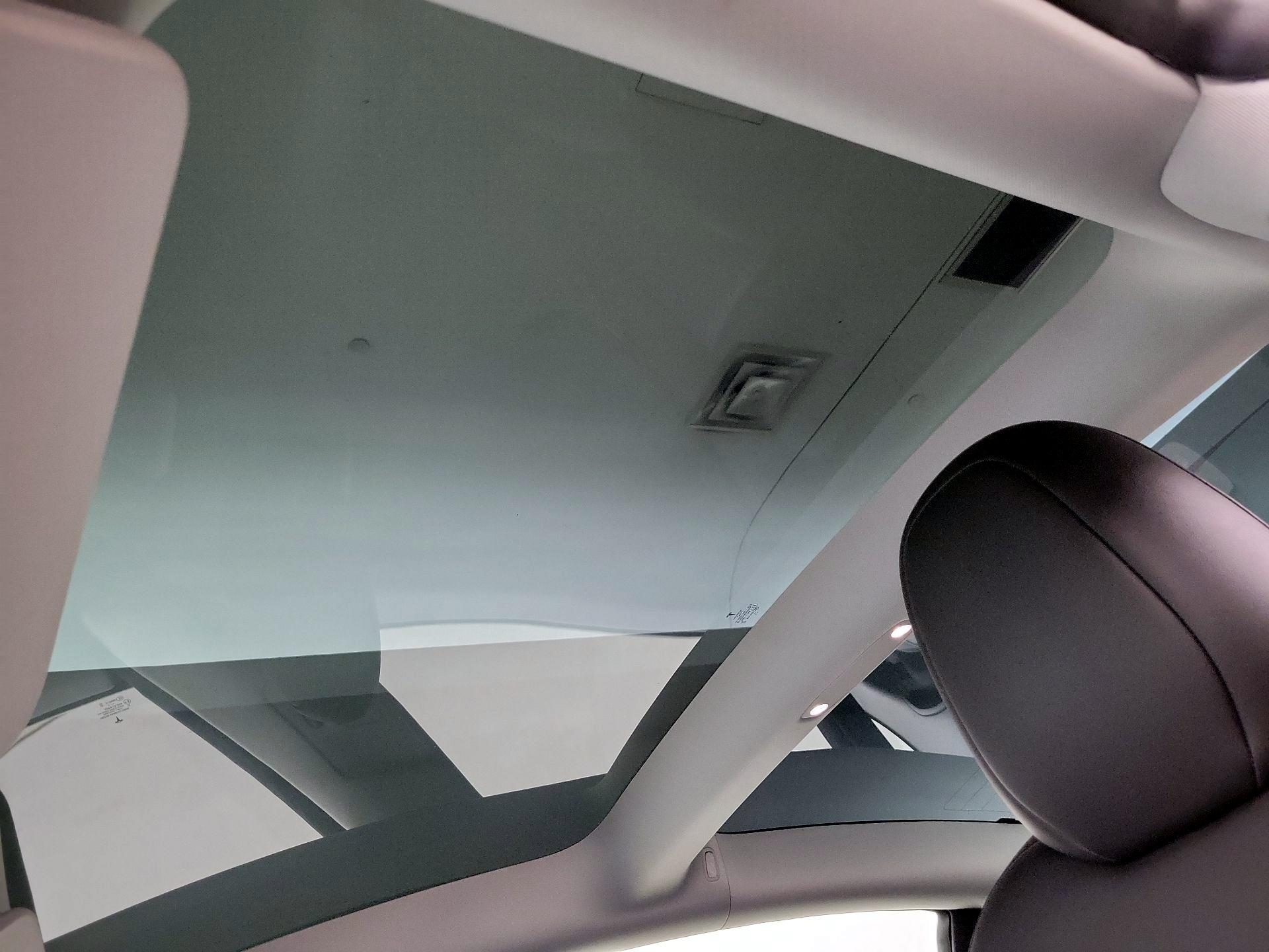 Thumbnail: 2023 Tesla Model 3 - 18