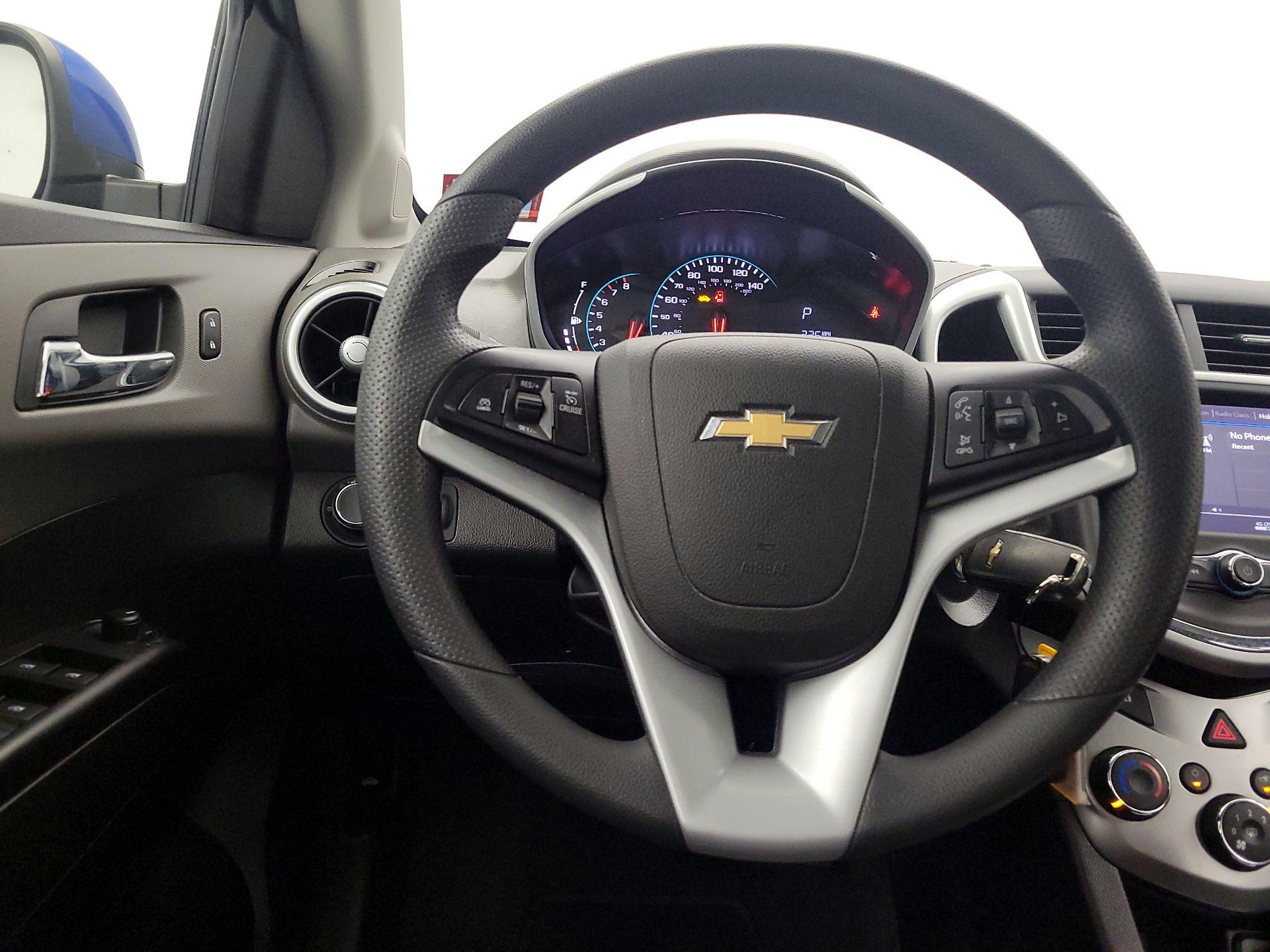 Thumbnail: 2018 Chevrolet Sonic - 10