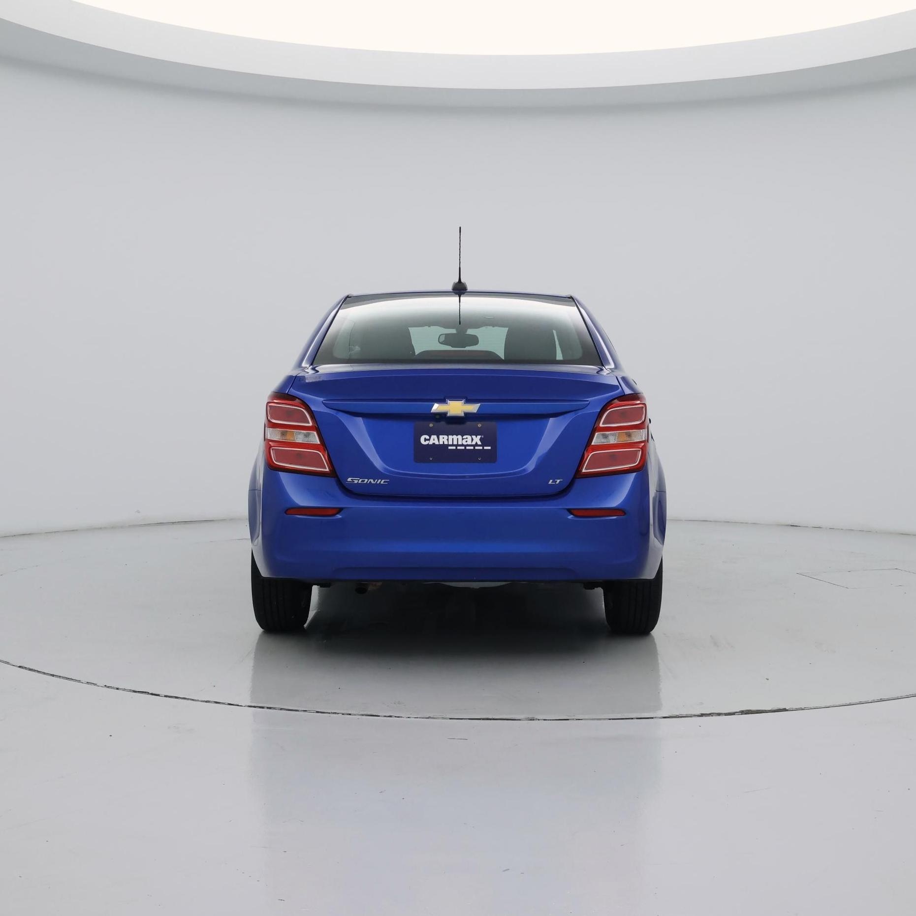 Thumbnail: 2018 Chevrolet Sonic - 6