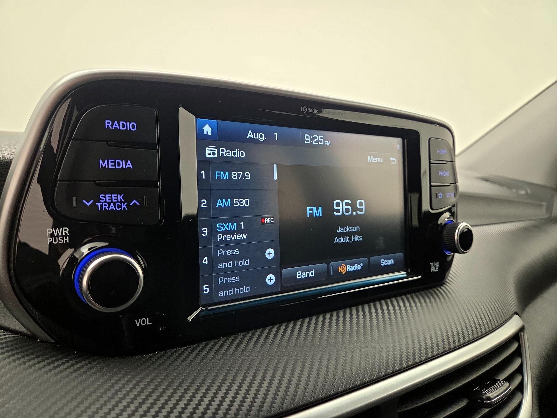 Thumbnail: 2019 Hyundai Tucson - 15