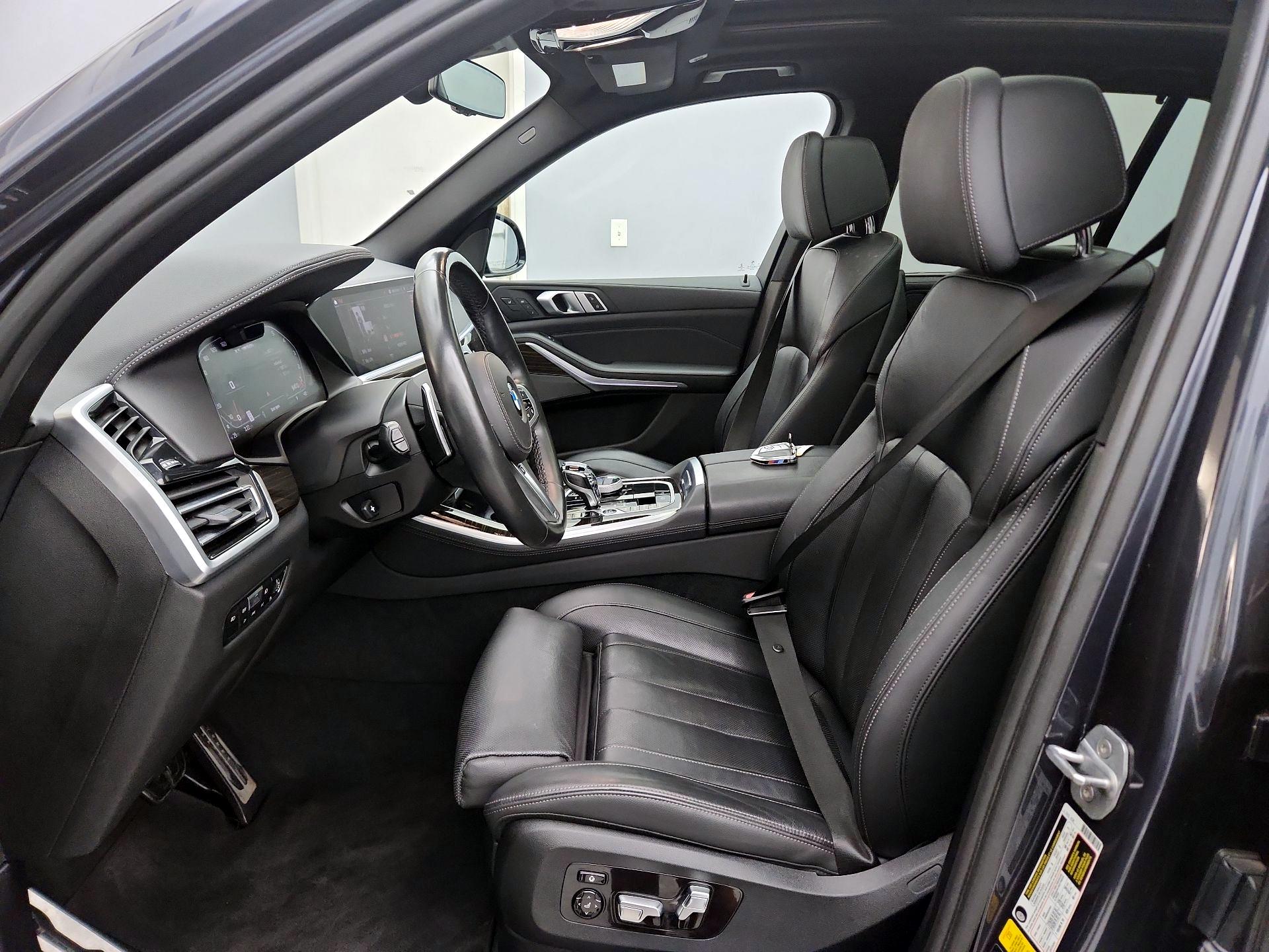 Thumbnail: 2020 BMW X5 - 11