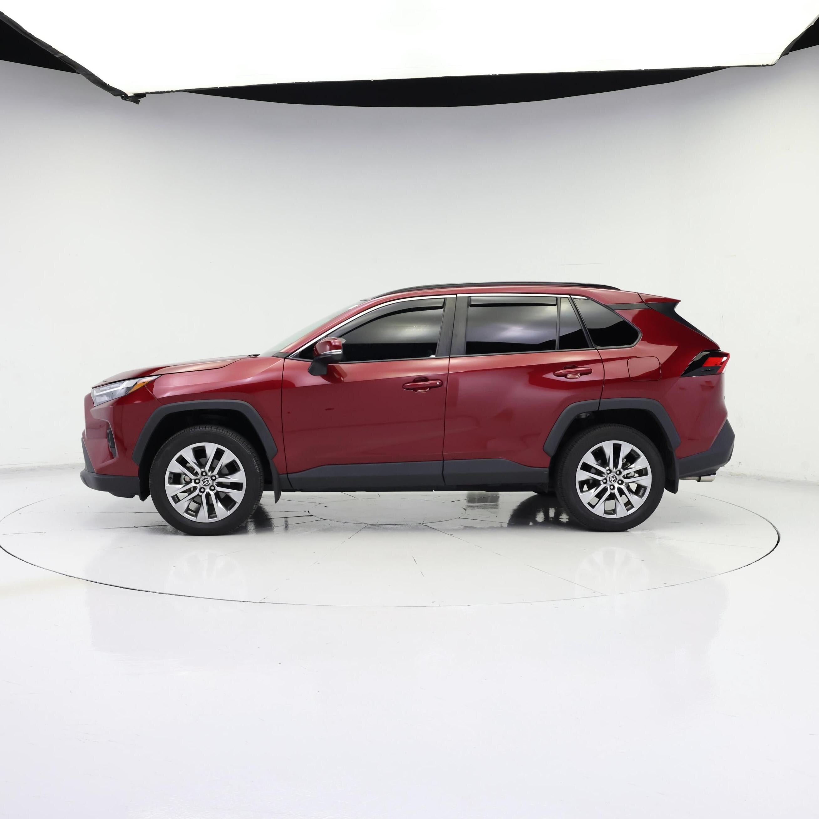 Thumbnail: 2024 Toyota RAV4 - 3