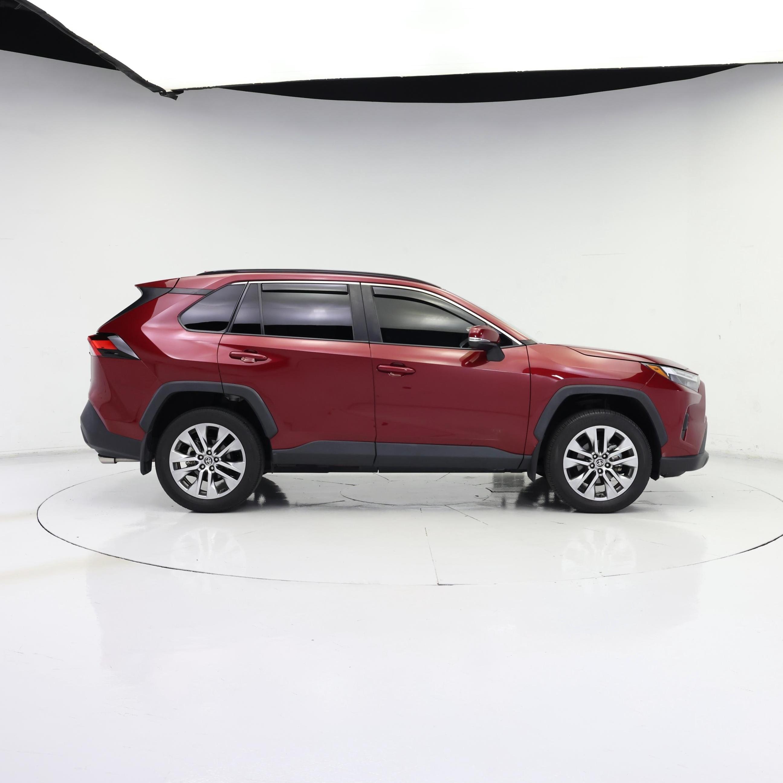 Thumbnail: 2024 Toyota RAV4 - 7