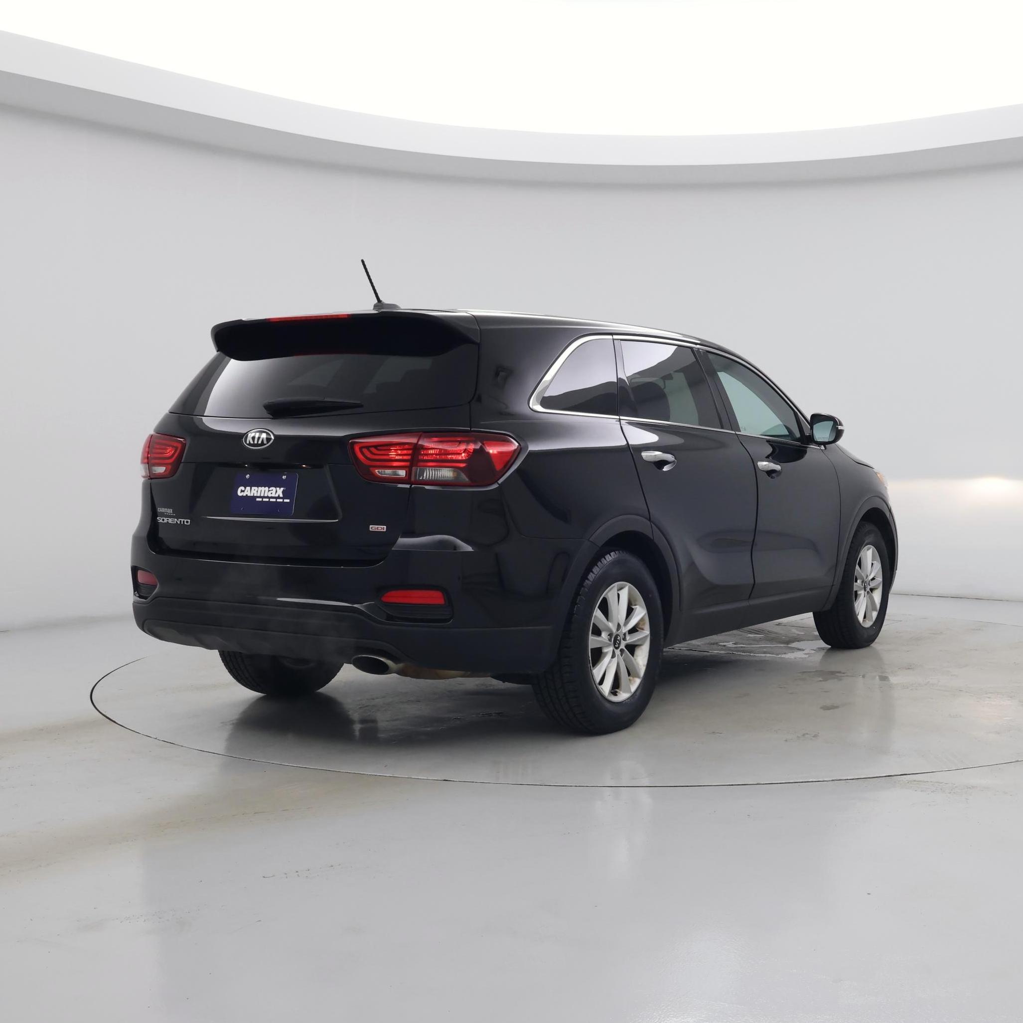 Thumbnail: 2019 Kia Sorento - 8