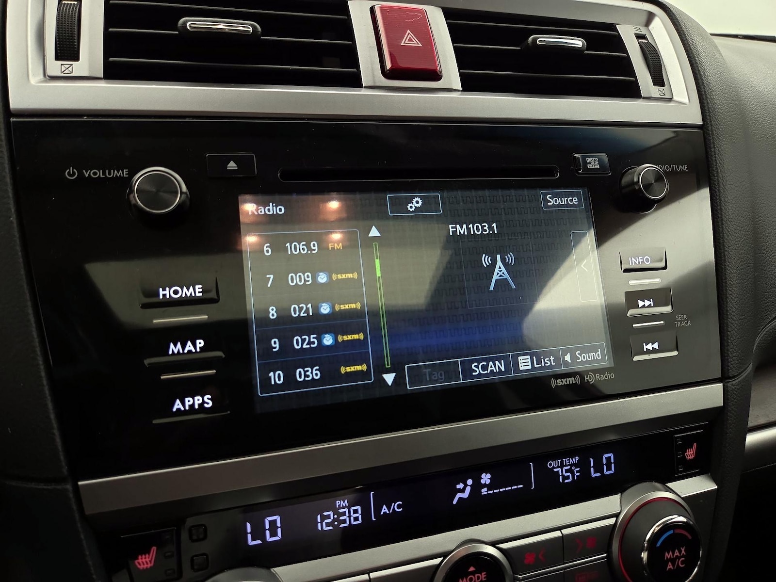 2017 Subaru Outback Limited - Photo 17