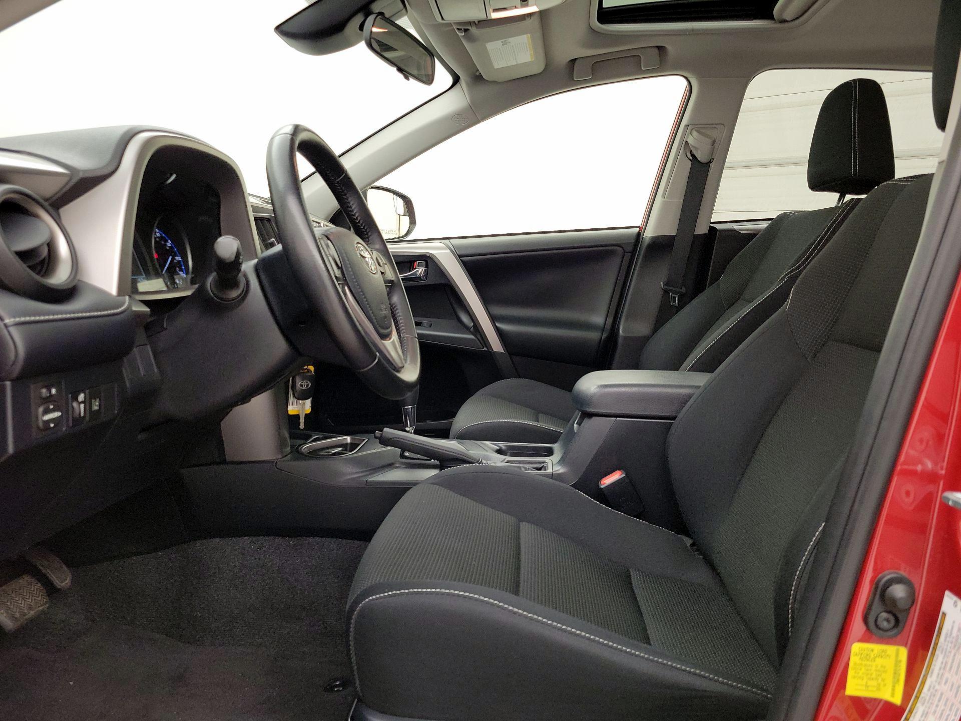 Thumbnail: 2017 Toyota RAV4 - 11