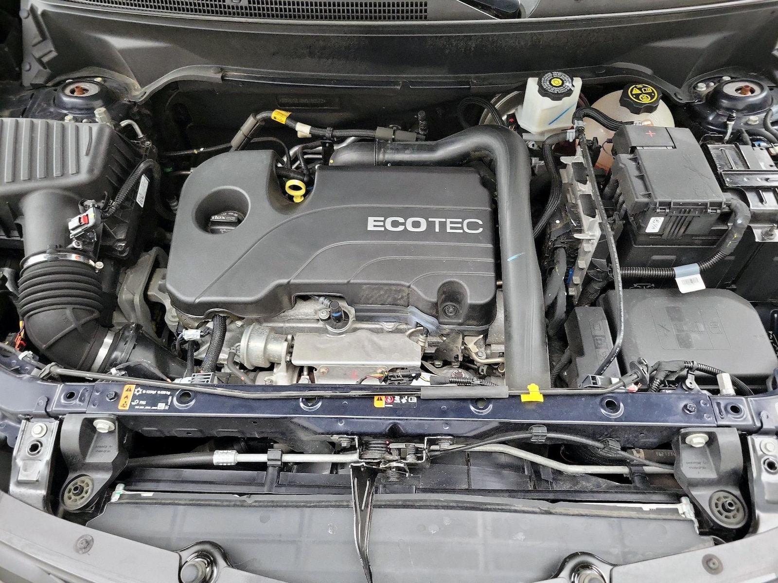 2021 Chevrolet Equinox LS - Photo 20