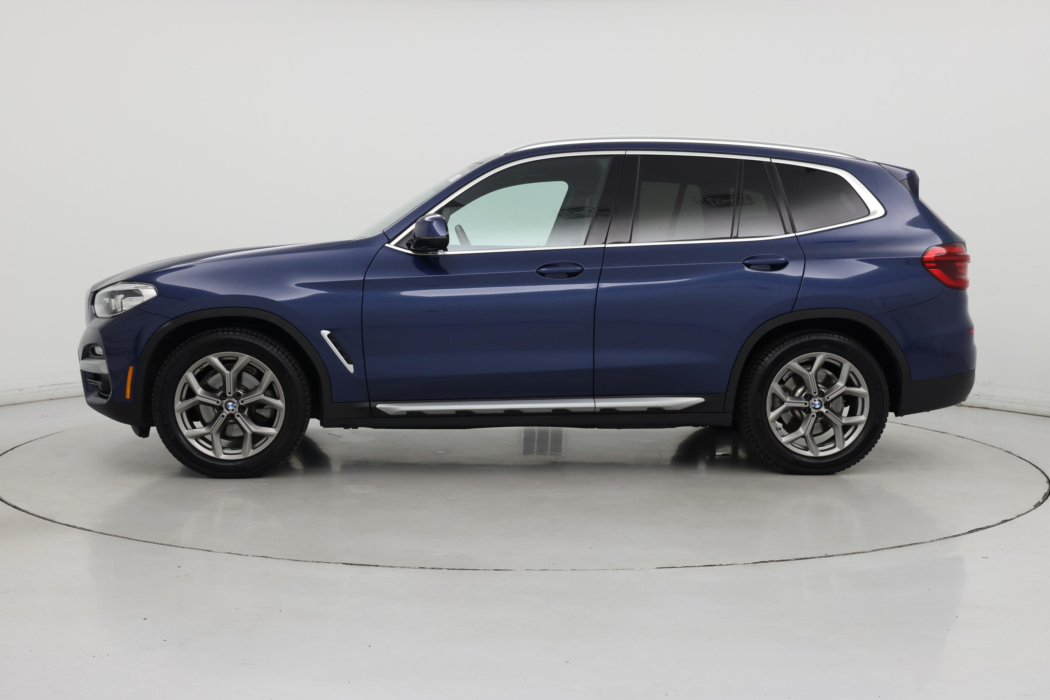 Thumbnail: 2021 BMW X3 - 3
