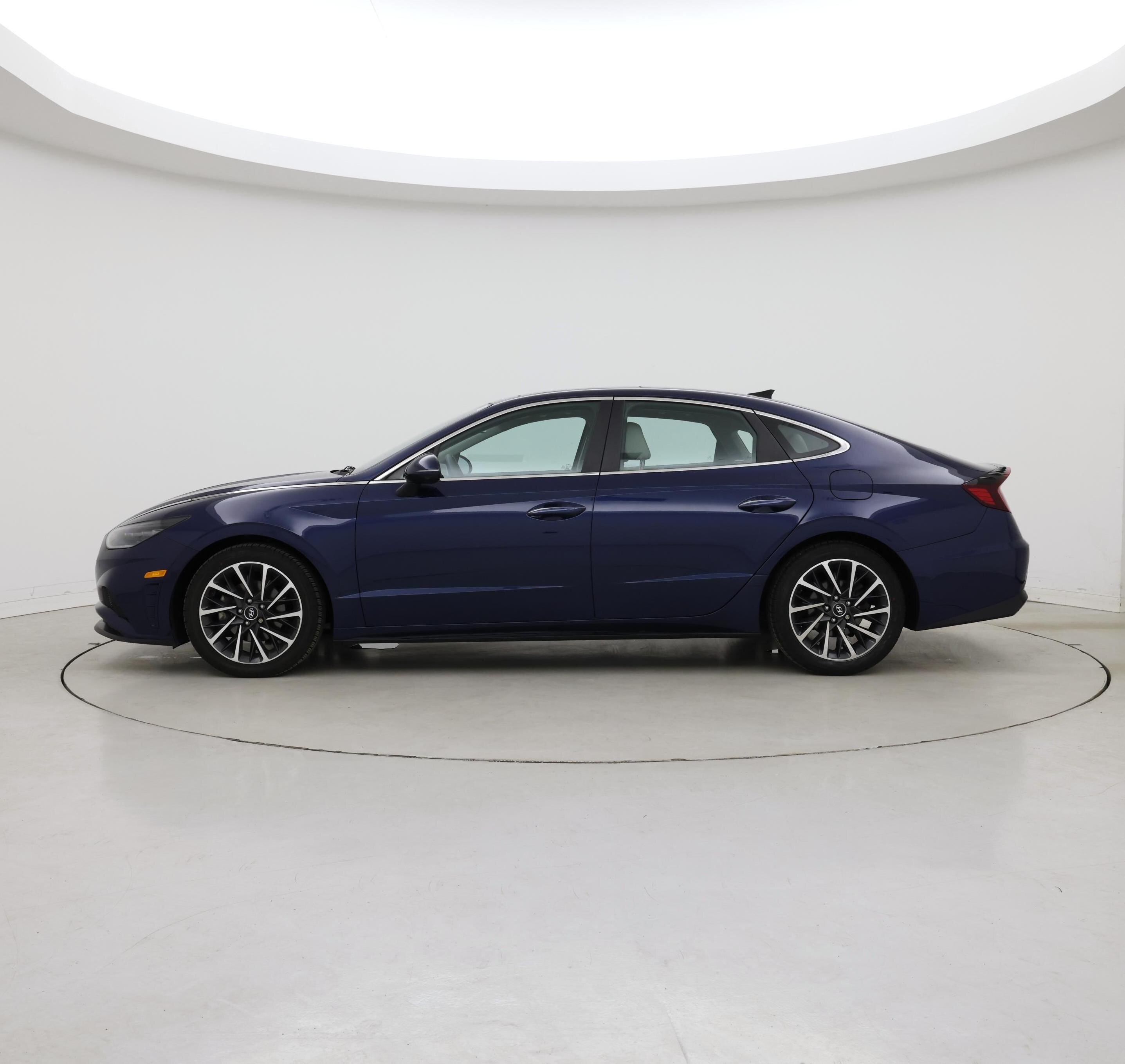 Thumbnail: 2020 Hyundai Sonata - 3